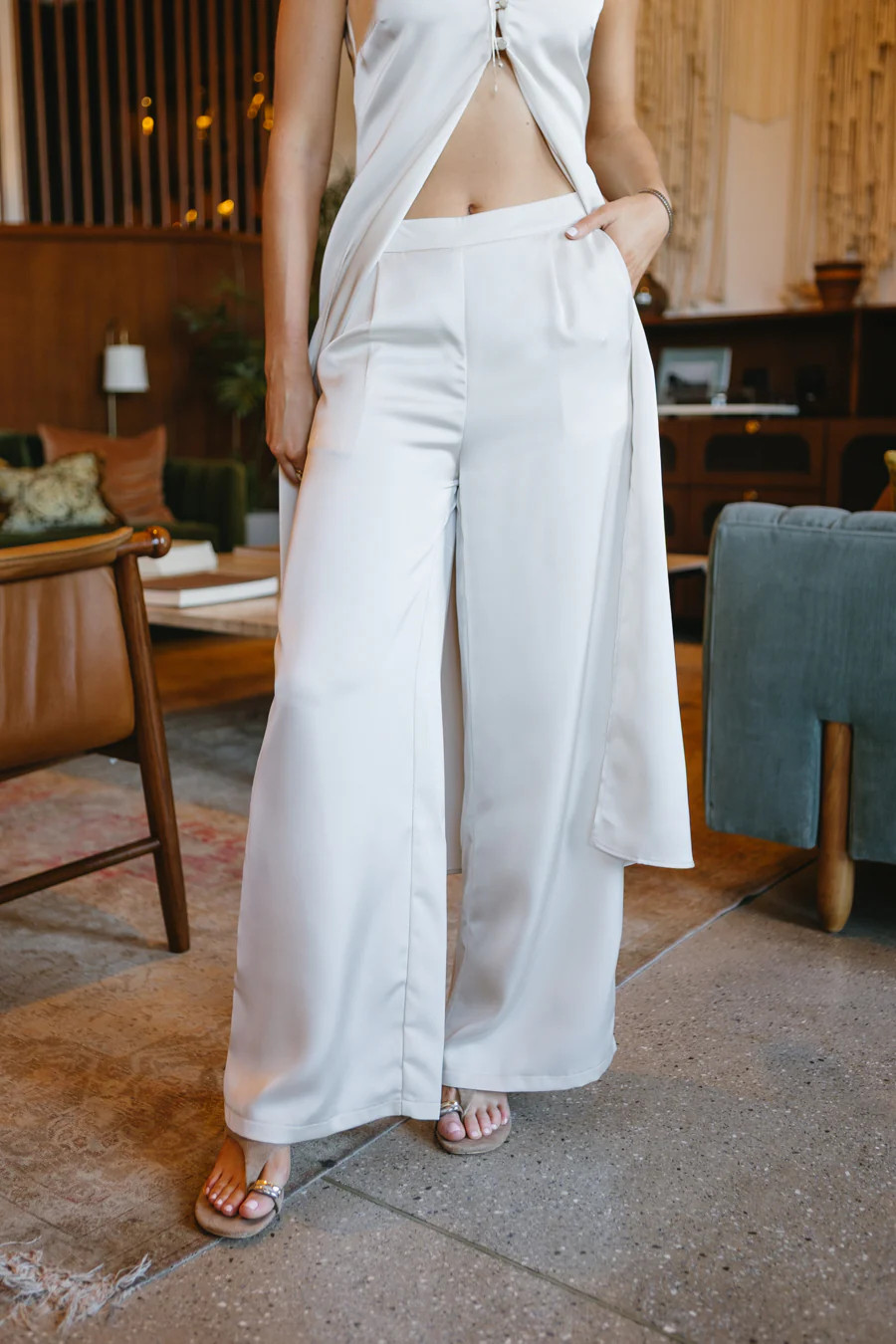 All Eyes on You Pants | Vestique