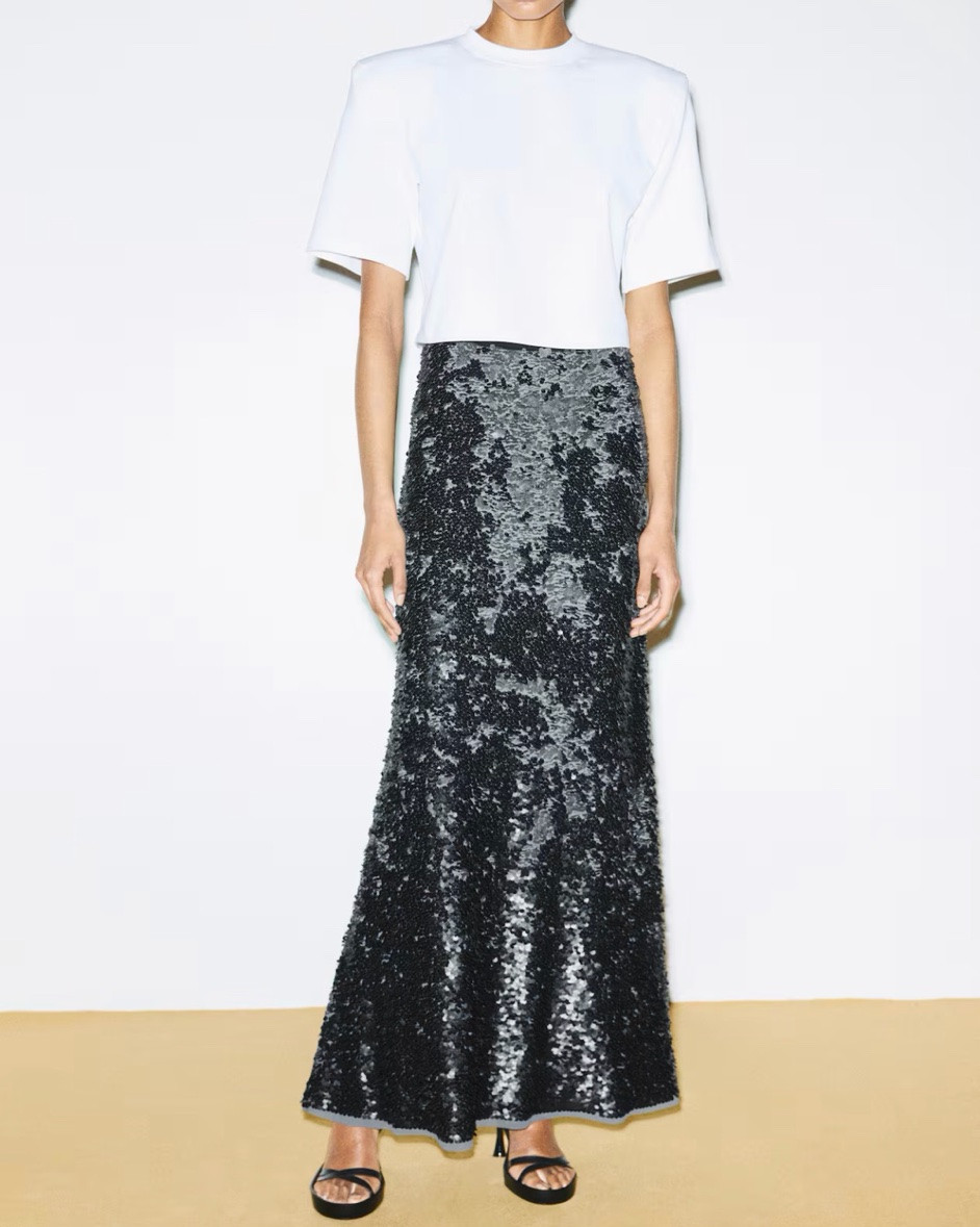 Dark gray silver sequined maxi skirt

#LTKSeasonal