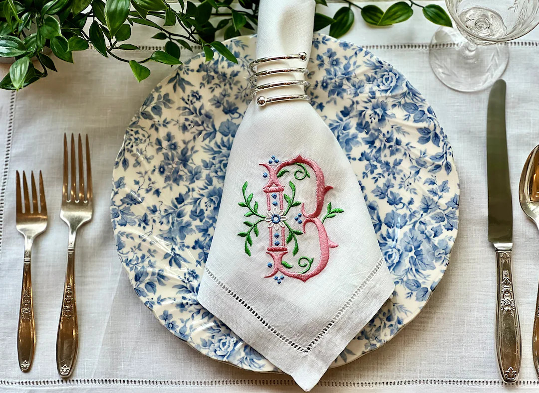 Embroidered Floral Springtime Monogrammed Dinner Napkins Set of Four - Etsy | Etsy (US)