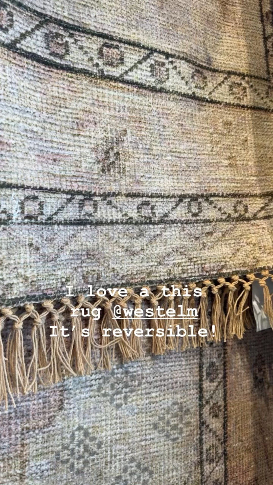 A reversible rug. Yes, please! 

#LTKHome