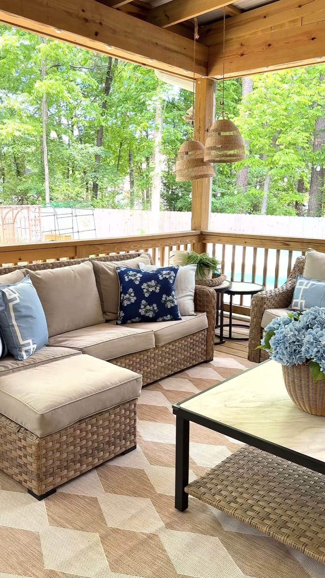 Outdoor glow up without buying new furniture? Yes please 🙌

Swapping my outdoor pillow covers completely changed this space—brighter, layered, and that coastal cottage feel I love 🤍

These are weather-resistant, durable, and actually hold their color (which matters in the summer heat 👏). Perfect for patios, porches, and outdoor entertaining setups.

Mixing stripes + florals + soft blue tones = instant designer look without the price tag ✨

#outdoorliving #patioinspo #outdoordecor #coastalcottage #summerentertaining #porchdecor #budgetdecor #outdoorstyle #homeinspo #layeredlook