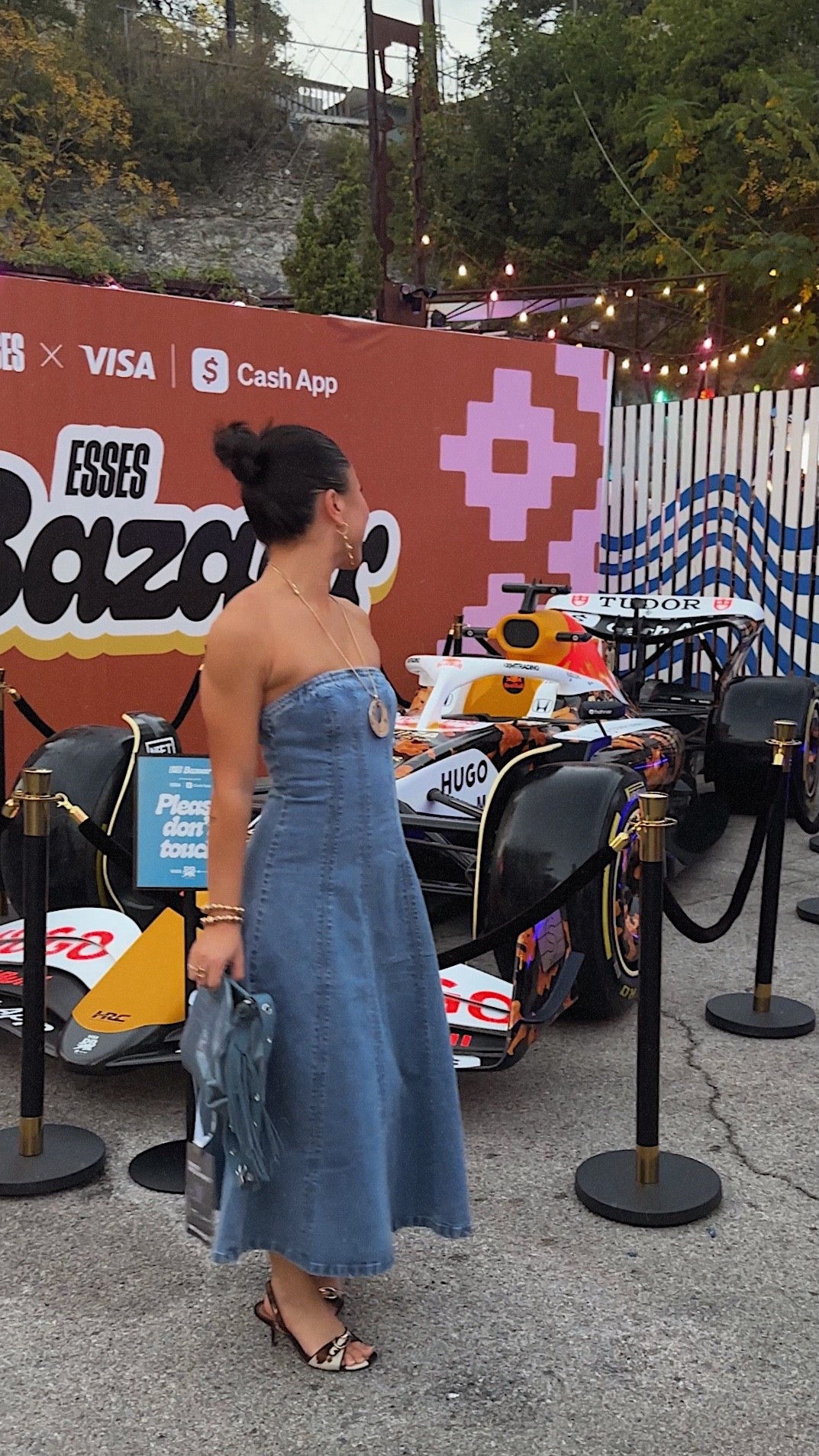 Denim dress under $50 💙

#LTKPetite #LTKParties #LTKStyleTip