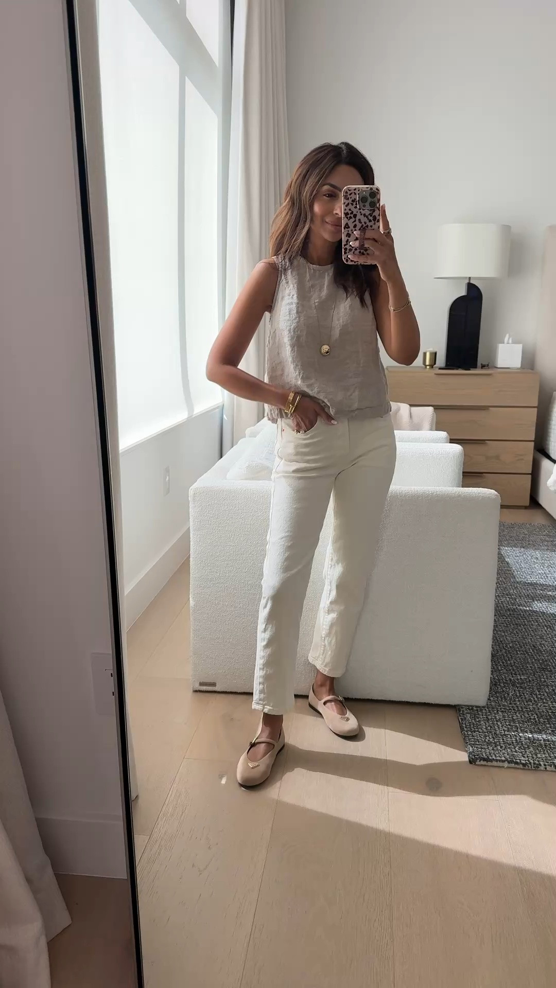 Love this cute little transition look! Wearing an xs tank & 24 in denim for size ref

#LTKPetite #LTKOver40