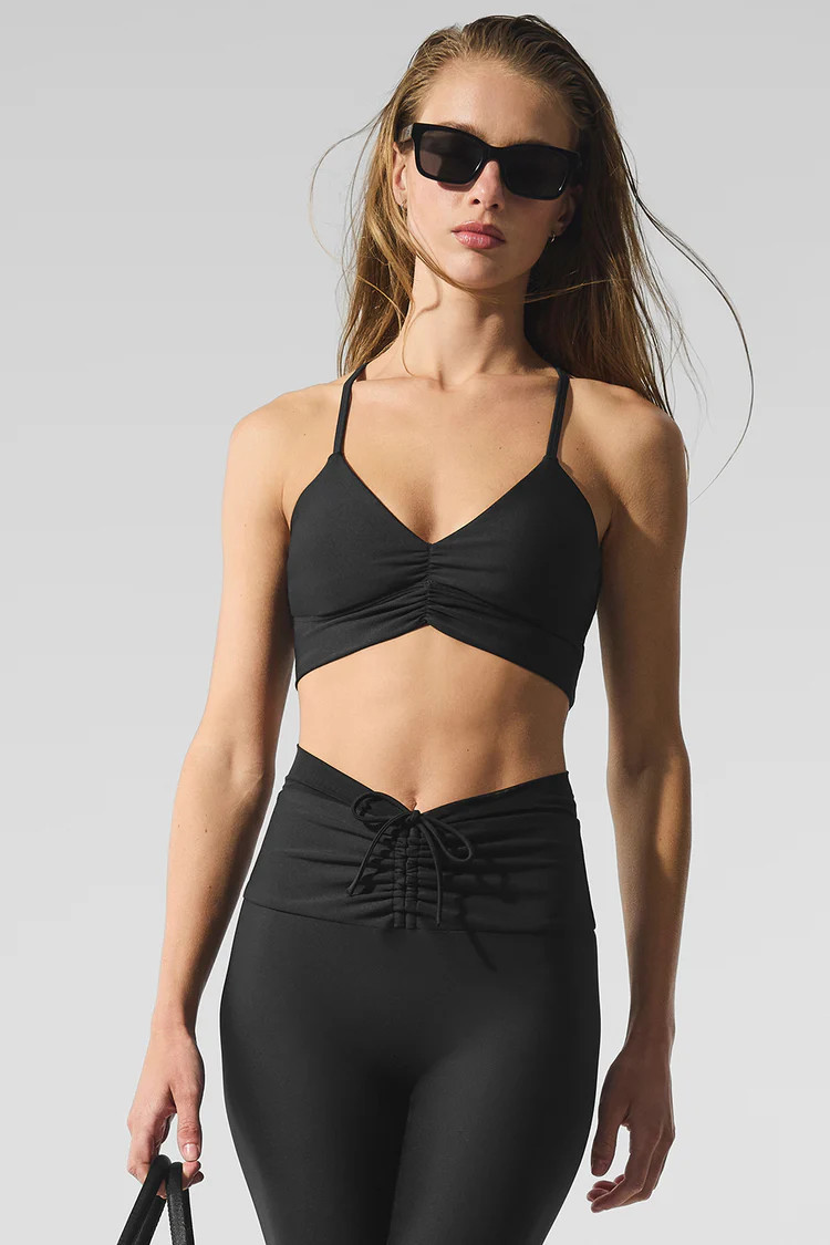Airlift Divine Bra - Black | Alo Yoga (US)
