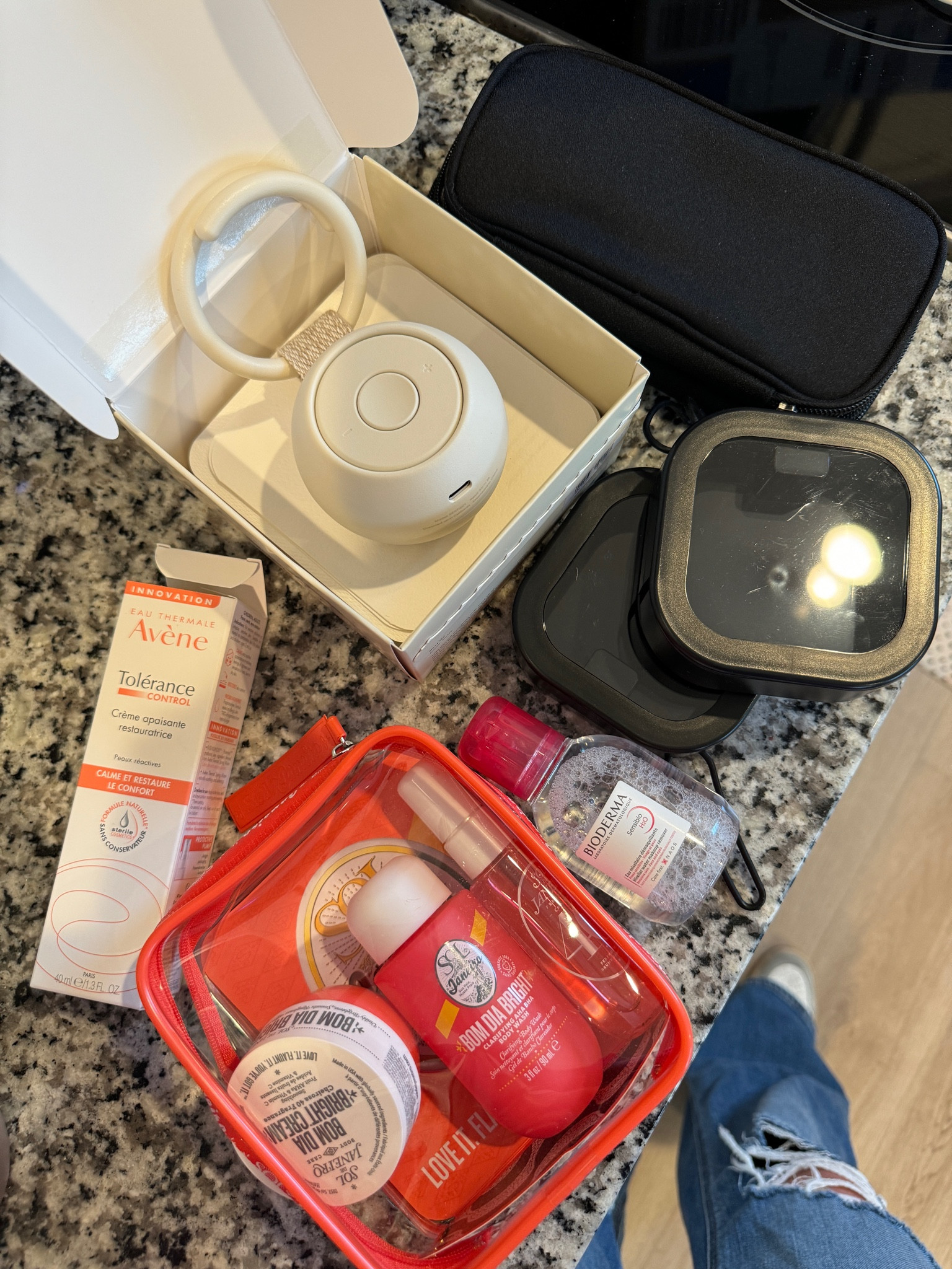 Items from my random unboxing 

#LTKstyletip #LTKfindsunder50 #LTKSeasonal