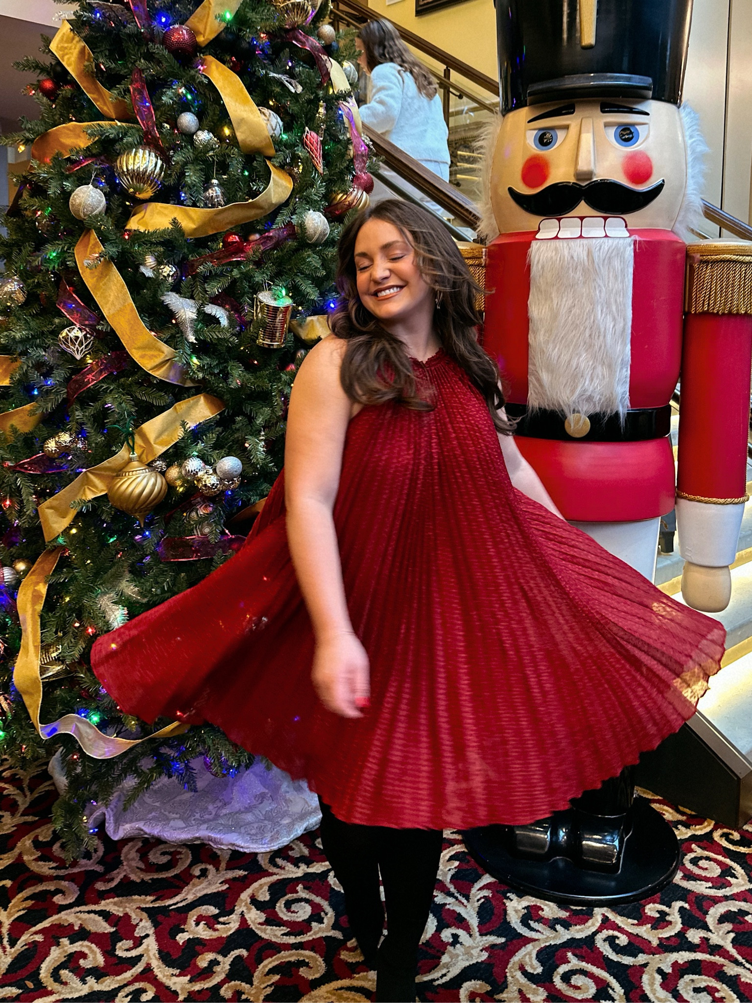 #LTKParties #LTKHoliday #LTKMidsize