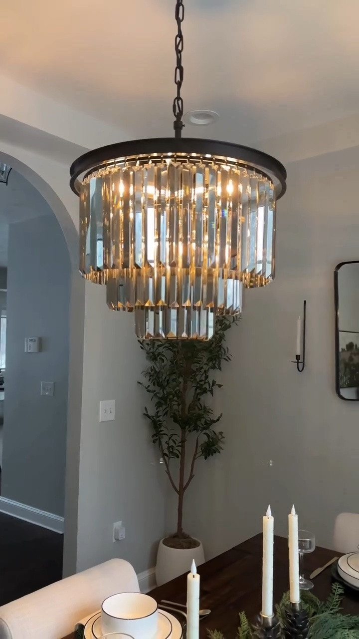 Where shadow meets shine ✨
This smoked crystal chandelier completely transformed our dining room.
Timeless, bright, and effortlessly sophisticated—every detail feels intentional.

Light, material, and proportion in perfect balance 🤍
@aloadecor_official 

✨ Use my code LORENA20% ✨
Donde la sombra se encuentra con el brillo ✨
Este candelabro de cristal ahumado transformó por completo nuestro comedor.
Atemporal, luminoso y sofisticado sin esfuerzo—cada detalle se siente intencional.

Luz, material y proporción en perfecto balance 🤍

✨ Usa mi código de descuento LORENA20% ✨

#homedecor #lightingdesign #luxurydesign #interiorstyling #explorepage✨

#LTKHome #LTKMothersDay #LTKSaleAlert