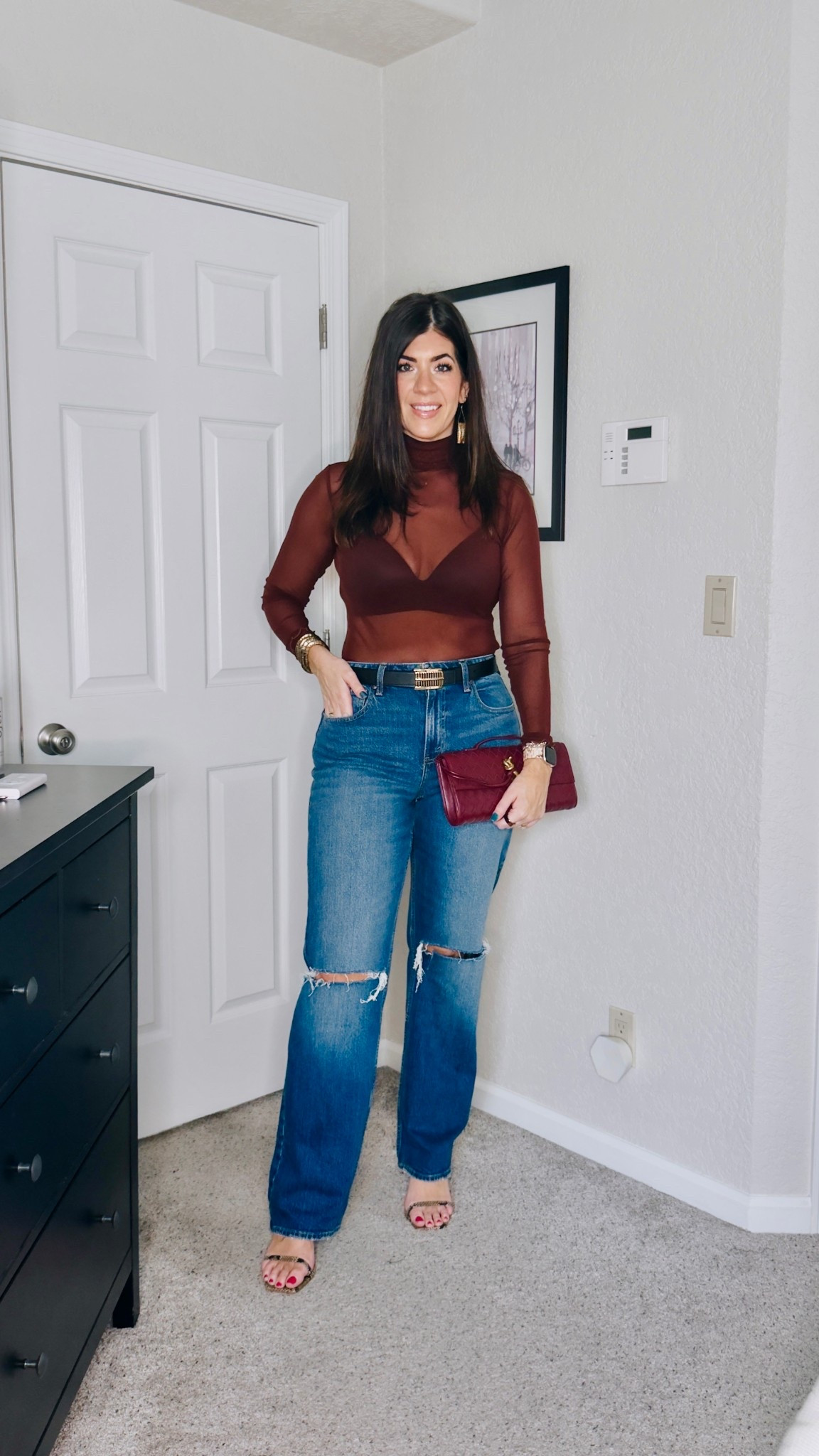 What I wore concert outfit
Love the knee rips in these jeans/ in a 29 long in the curvy
Top is a large
Love any outfit I can wear a comfy bra with too 


#LTKOver40 #LTKTall #LTKMidsize