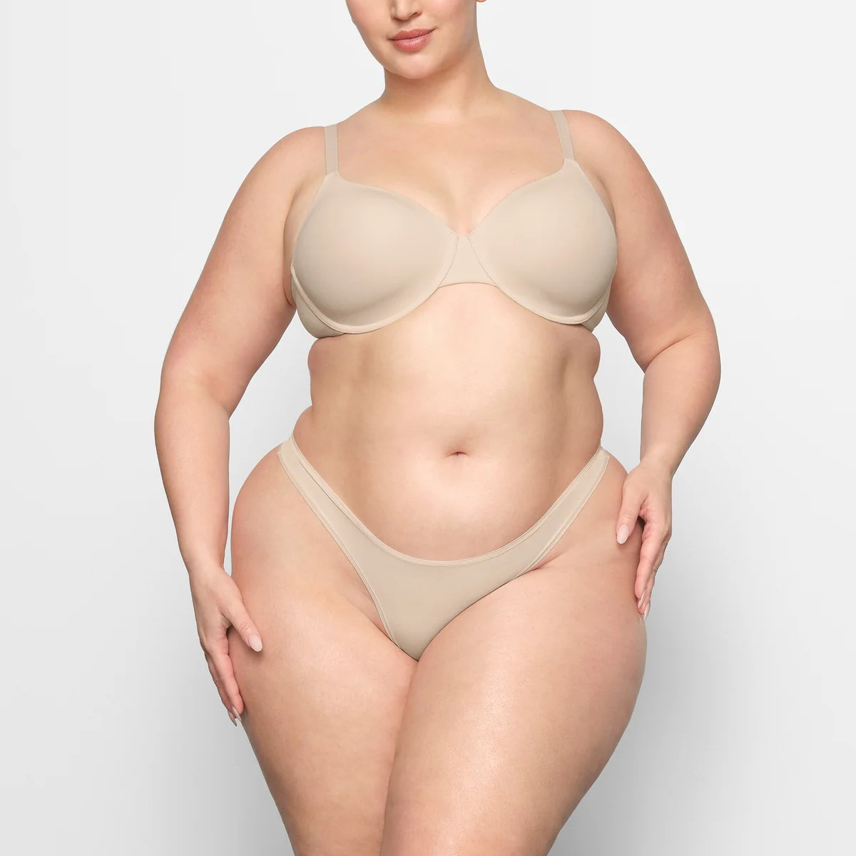 FITS EVERYBODYT-SHIRT BRA$52 | SKIMS (US)