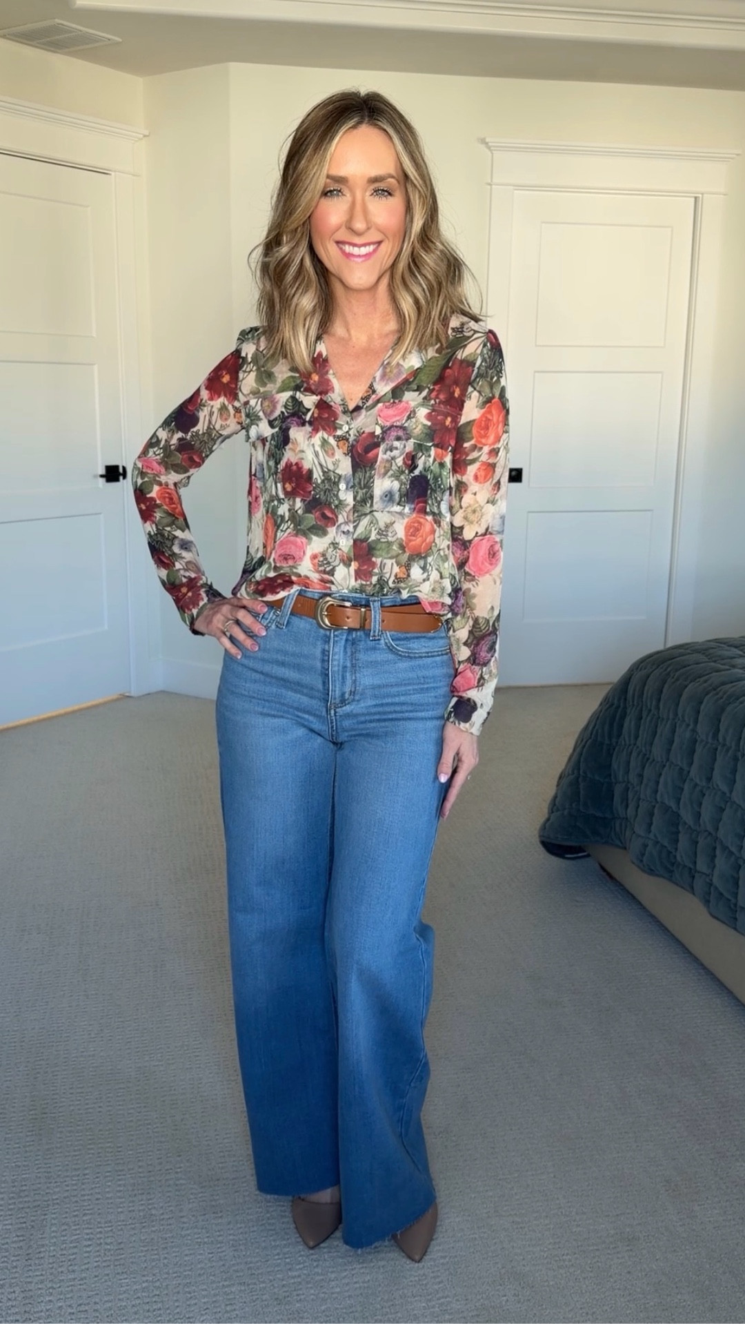 Love a gorgeous floral top! Under $25! 

#LTKSeasonal #LTKdayinmylife #LTKWorkwear