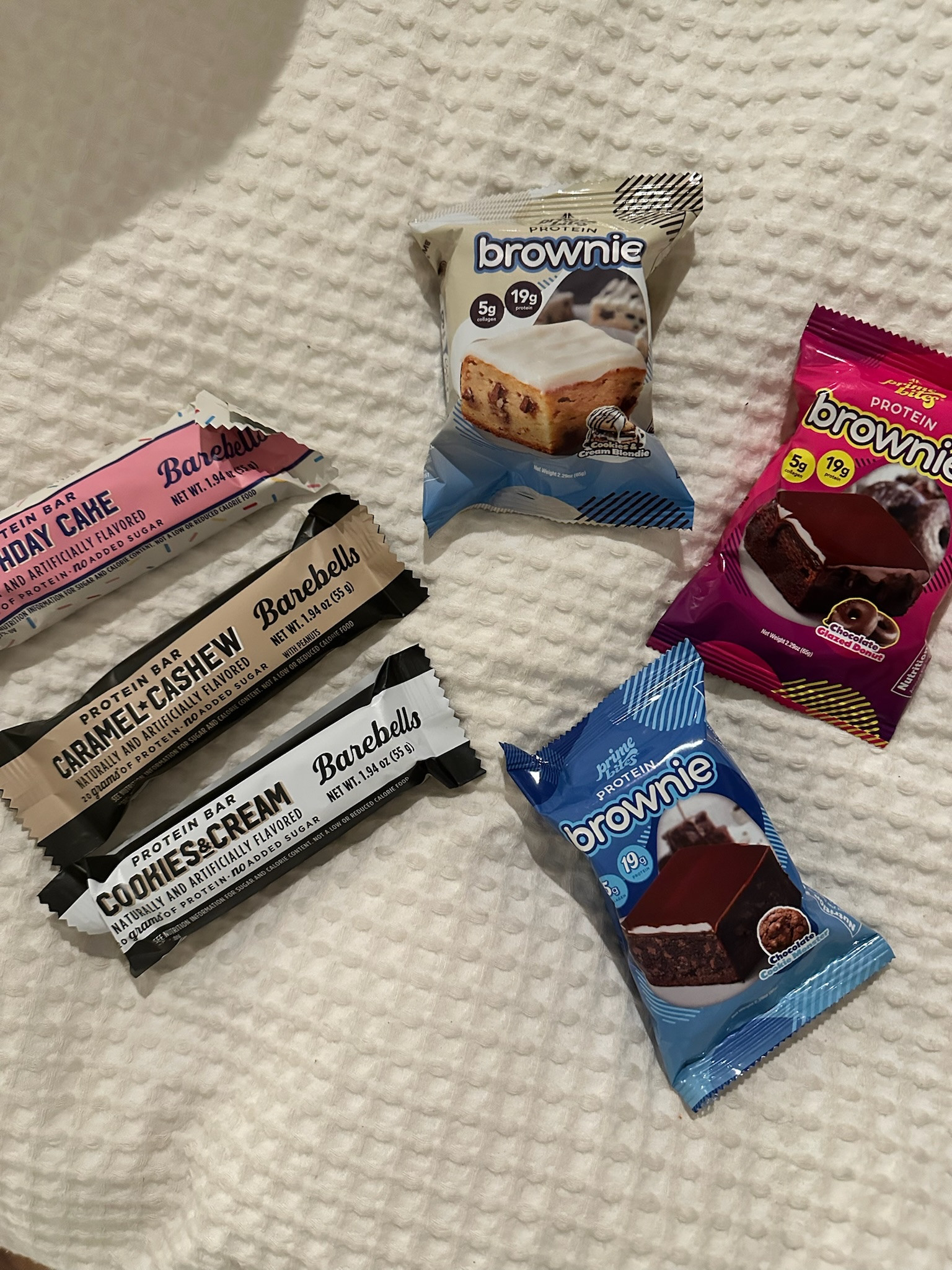 A couple of my favorite high protein snacks that I keep in my bag whenever I leave the house! They help me keep my energy up when trying to keep up with these crazy kids! Savannahk high protein snacks busy mom must haves mom essentials travel hacks

#LTKKids #LTKmomlife #LTKfitnessgoals