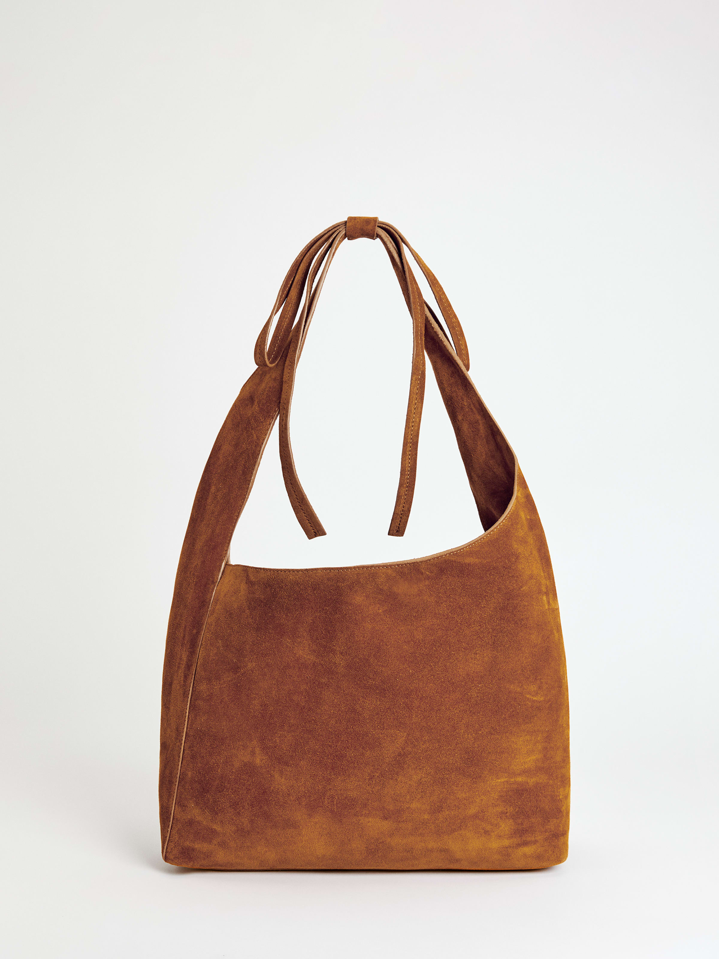Medium Vittoria Tote Bag | Reformation (Global)