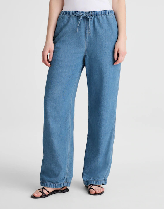 Pull-On Jeans in Airy Denim | Madewell