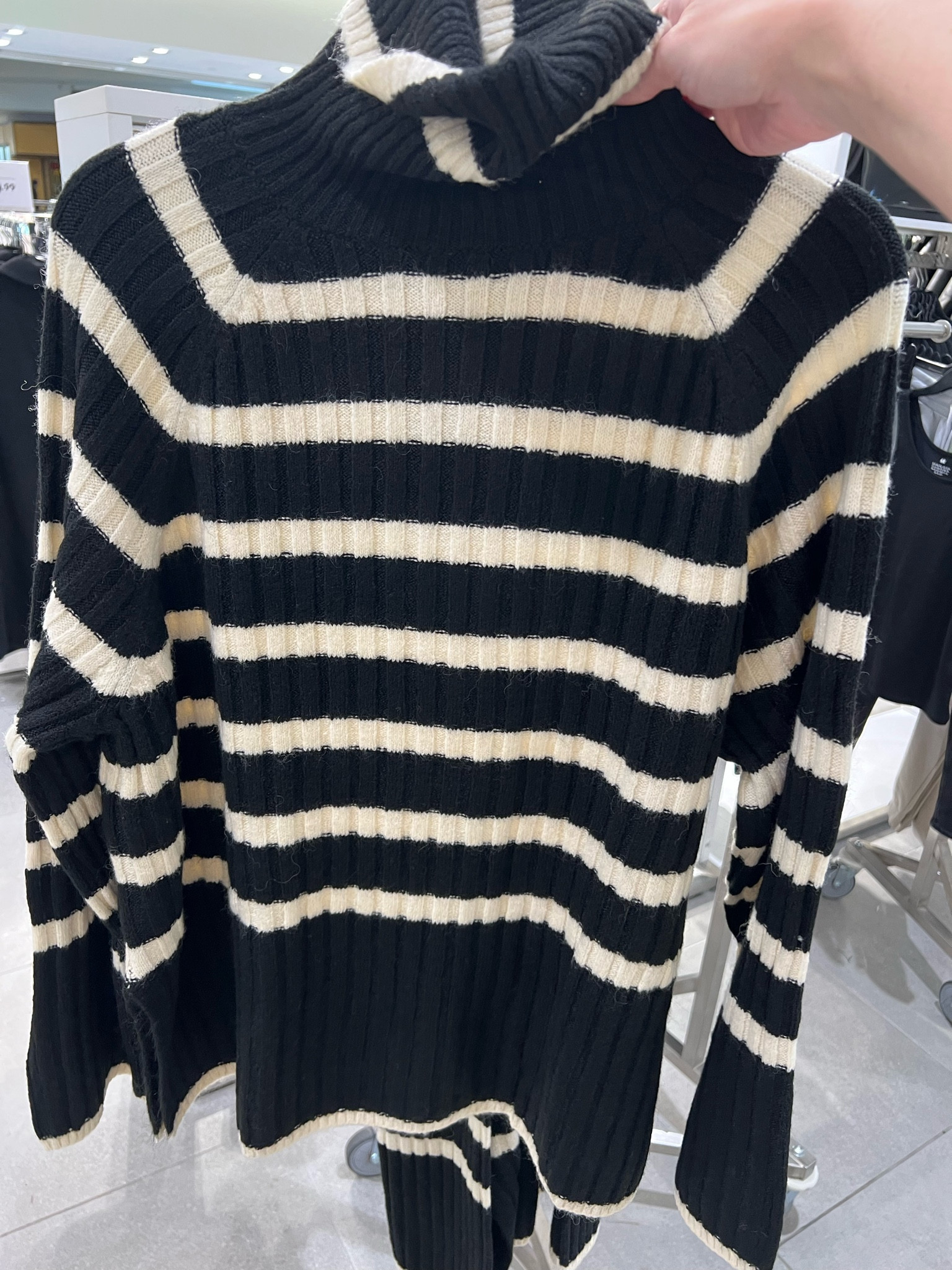 This H&M sweater is so cute in person and such a great price!!! 