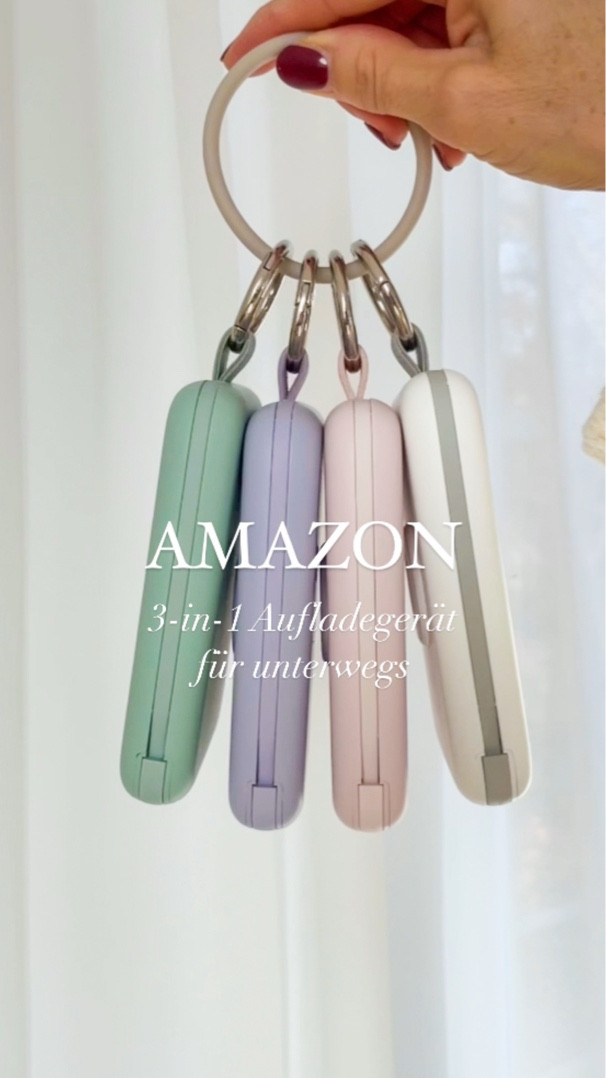 Morgen starten die Amazon Prime Deal Days und ich hab in meiner Story meine liebsten Tech Gadgets zusammengestellt! Zum Beispiel diese um 25% reduzierten Powerbanks! Wie praktisch sind bitte diese schönen 3-in-1 Aufladegeräte für unterwegs? Ihr könnt damit euer iPhone, Smartwatch, iPad, Airpods und Android Geräte mit dem USB-C und iOS Kabel, also alle eure elektronischen Geräte unterwegs aufladen!! Ihr habt 6 schöne Farben zur Auswahl und könnt das Aufladegerät mit dem praktischen Schlüsselanhänger immer in eurer Tasche mitnehmen. Und vielleicht auch eine praktische (Weihnachts-)Geschenkidee, findet ihr nicht auch? 🥰

#LTKhome #LTKgiftguide #LTKdeutschland