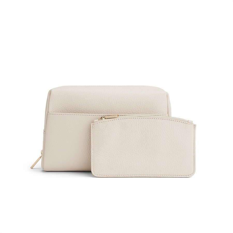 Vanity Case Set Tech CaseClassic Leather ToteSuede Classic Structured Leather Tote | Cuyana