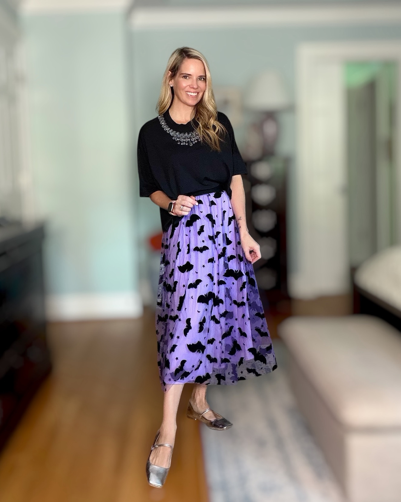 🦇💜 Spooky Chic: Bats & Statement Sparkle

Halloween style doesn’t have to be cheesy! 🦇💜 This fun bat-print midi skirt is such a statement, paired with a simple black tee and the prettiest sparkly statement necklace. ✨ I finished the look with silver Mary Jane flats for a little extra shine. 🩶

My top is an older Lele Sadoughi piece, but I linked a similar Amazon find! The bat skirt is the star of the outfit and would be so cute for Halloween parties, October outings, or a fun night out. 🎃🖤

Halloween outfit, bat print skirt, Halloween skirt, spooky chic outfit, purple midi skirt, statement necklace, black top outfit, silver Mary Jane shoes, Halloween fashion for women, festive fall outfit, fun Halloween outfit, statement style, women’s fall fashion.

#LTKOver40 #LTKootd #LTKSeasonal