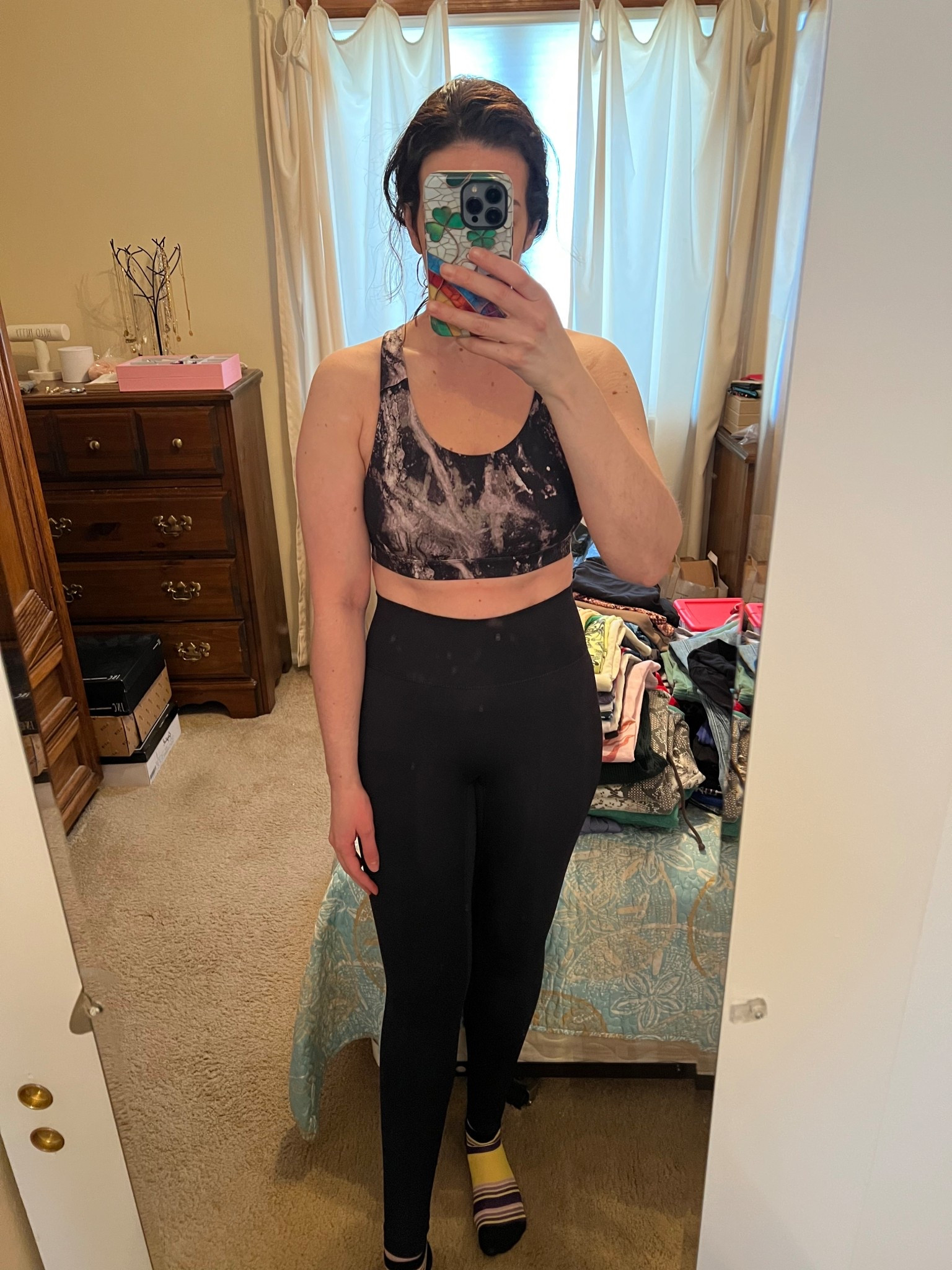 Purple marble sports bra (m). Black workout leggings (s). #sportsbra #purplesportsbra #marblesportsbra #leggings #workoutleggings #blackleggings #fitnessgear #activewear #workoutoutfit

#LTKootd #LTKActive #LTKfitnessgoals