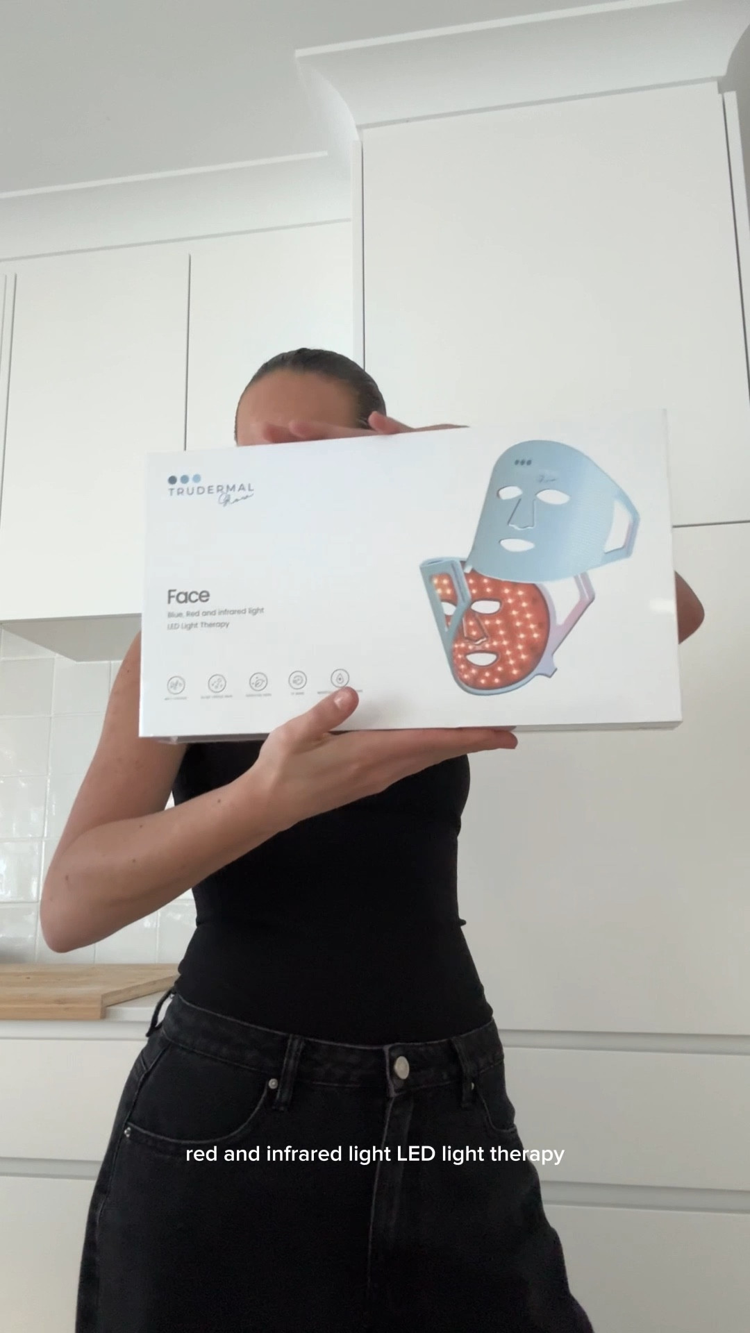Unboxing the @trudermal LED mask — light therapy that targets acne, redness + fine lines from home 

#LTKgiftguide #LTKbeauty