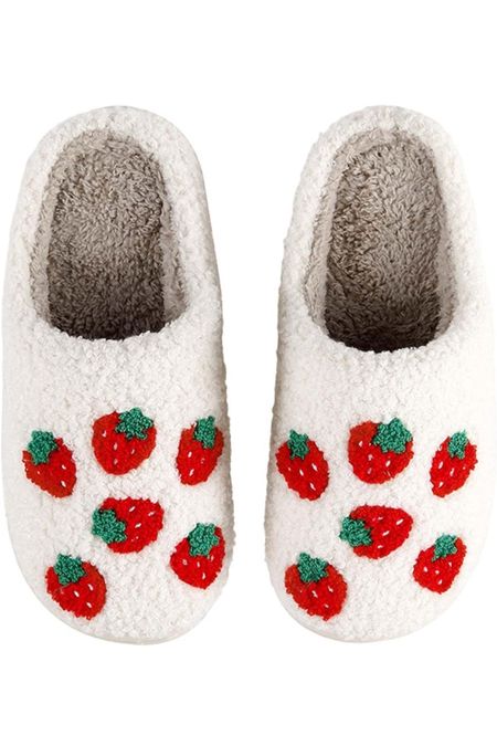 Cute slippers 
Calling all girlies who wants just a little touch to their neutral aesthetic 

#LTKGiftGuide #LTKhome #LTKfamily