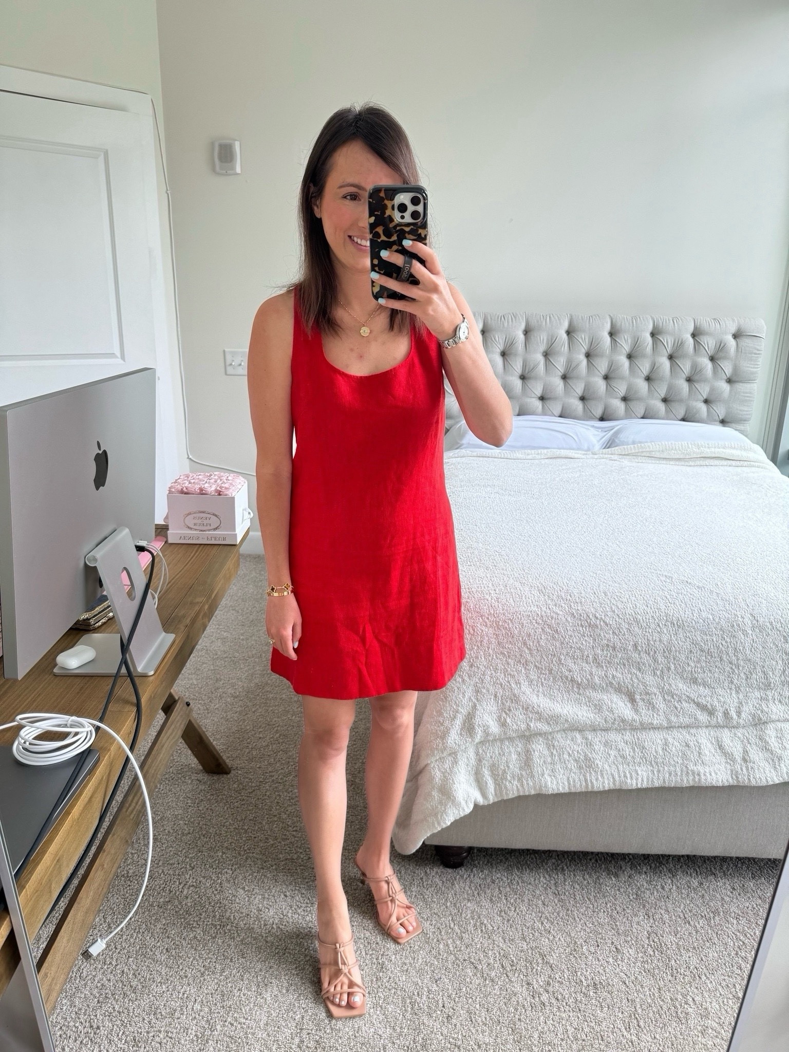 Madewell red linen dress in size 0 - plenty of room still in this size   



#LTKFindsUnder100 #LTKSeasonal #LTKStyleTip