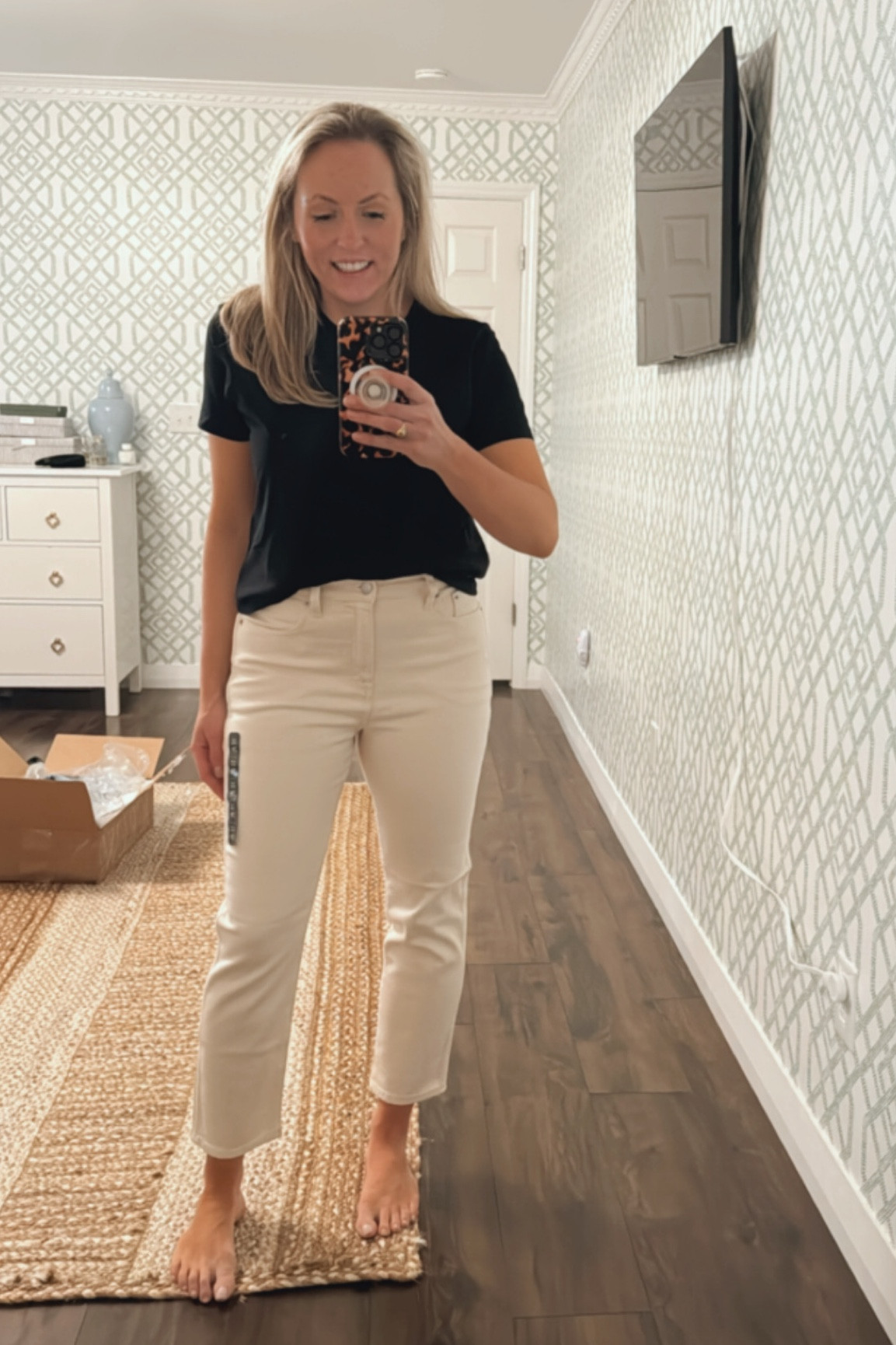I have searched HIGH and LOW for months for quality petite ecru denim in a modern cut! FINALLY FOUND THEM! Currently only $40! 