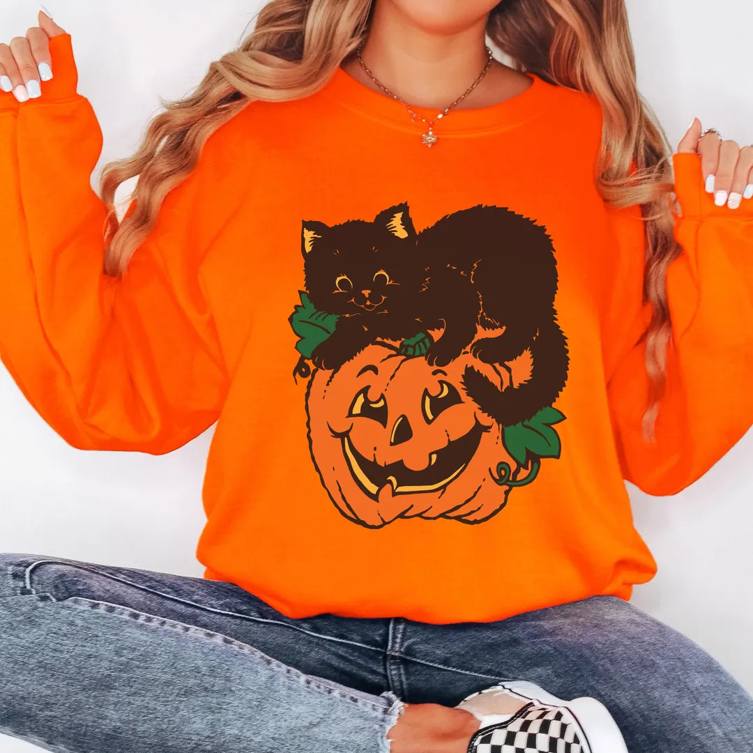 Vintage Black Cat on Pumpkin Sweatshirt, Retro 90s Halloween Shirt, Fall Crewneck Sweatshirt, Bla... | Etsy (US)