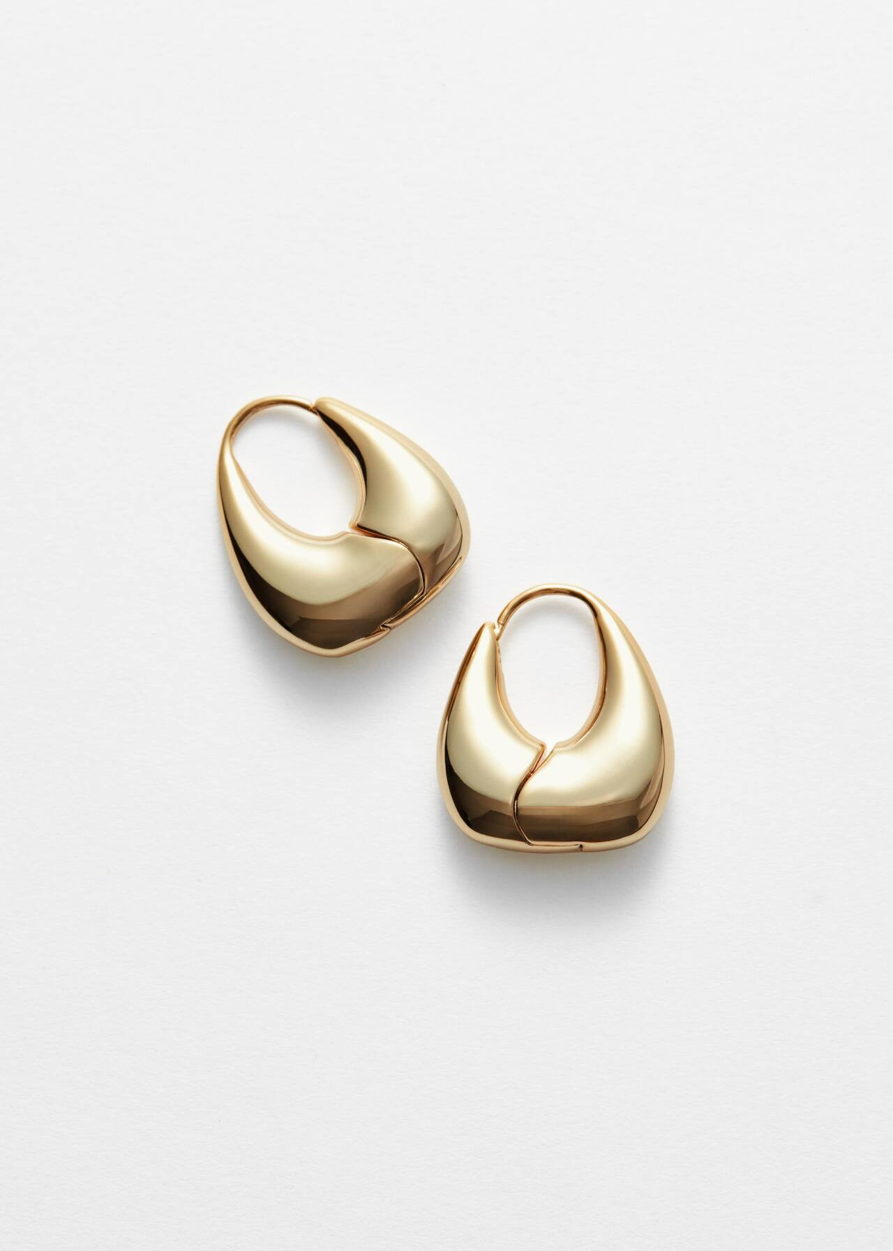 Markante Creolen in Glockenform - Gold - & Other Stories DE | & Other Stories EU
