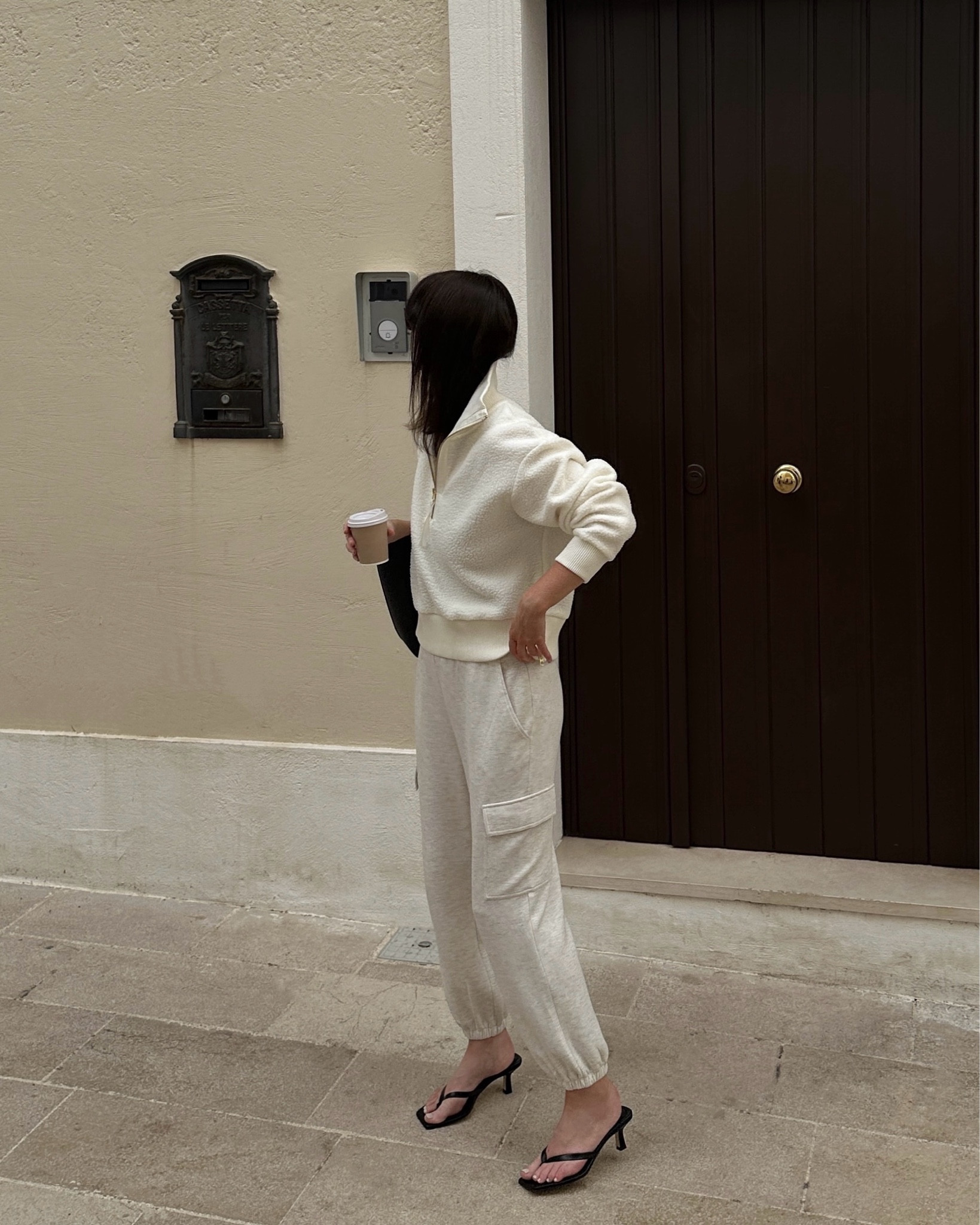 Comfort is 🔑

#womensfashion ##StreetStyle
#EffortlessFashion #NeutralOutfit
#CasualChic #LoungewearLooks
#CozyAndChic #MinimalistStyle
#MonochromeOutfit
#EverydayFashion #ComfyYetStylish #CasualElegance
#ChicComfort #StyleInspiration
#OOTD #FashionInspo 

#LTKstyletip #LTKluxury #LTKeurope