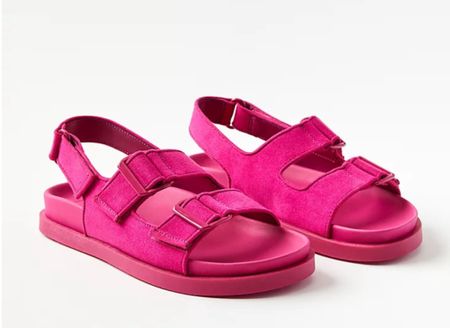 Hot pink summer sandals, yes please! 

#LTKStyleTip #LTKFindsUnder100 #LTKWorkwear