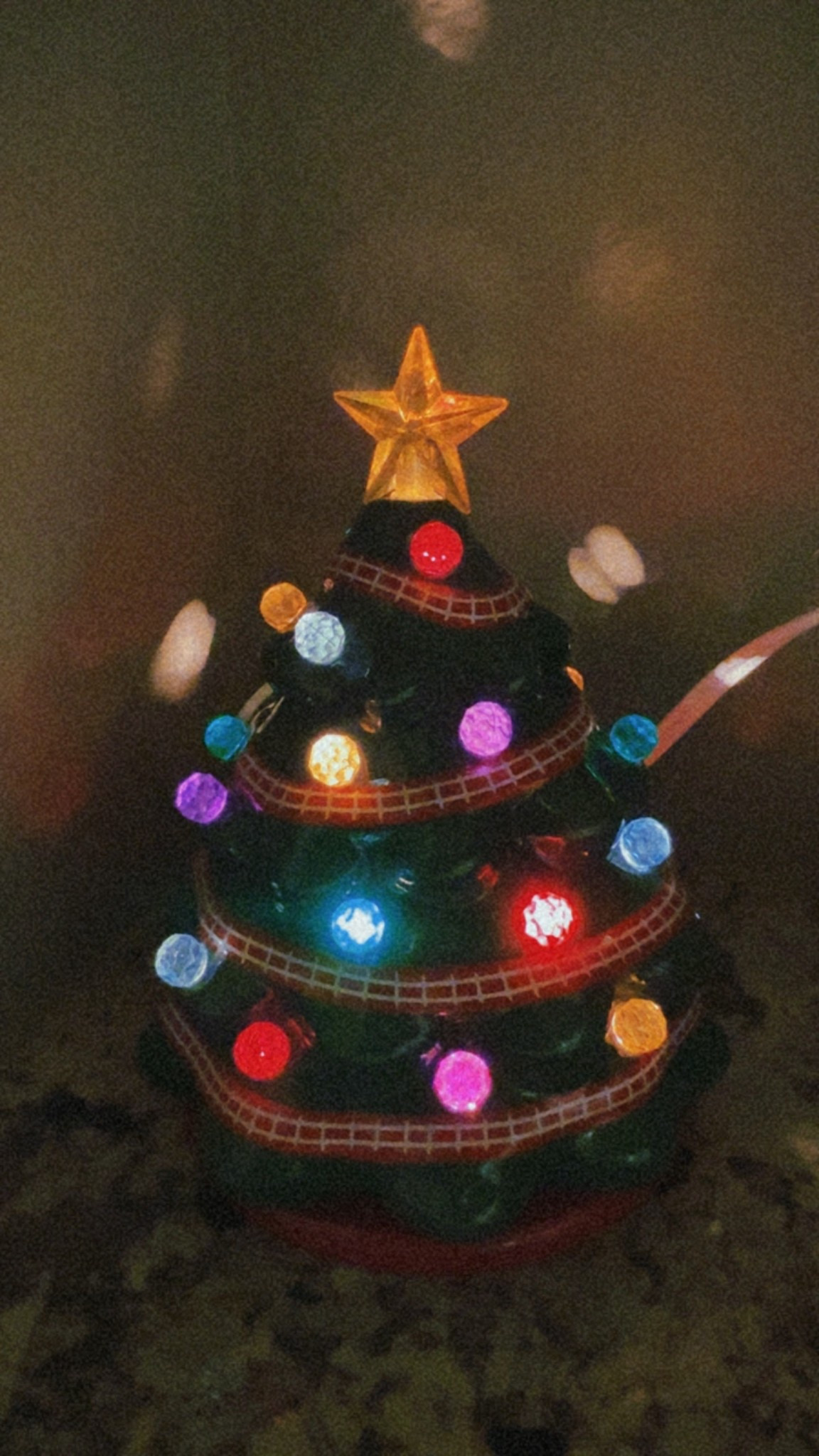 The cutest Christmas tree wax warmer from last year! I will link a similar one 🎄✨🥰

#LTKHome #LTKHoliday #LTKFindsUnder50