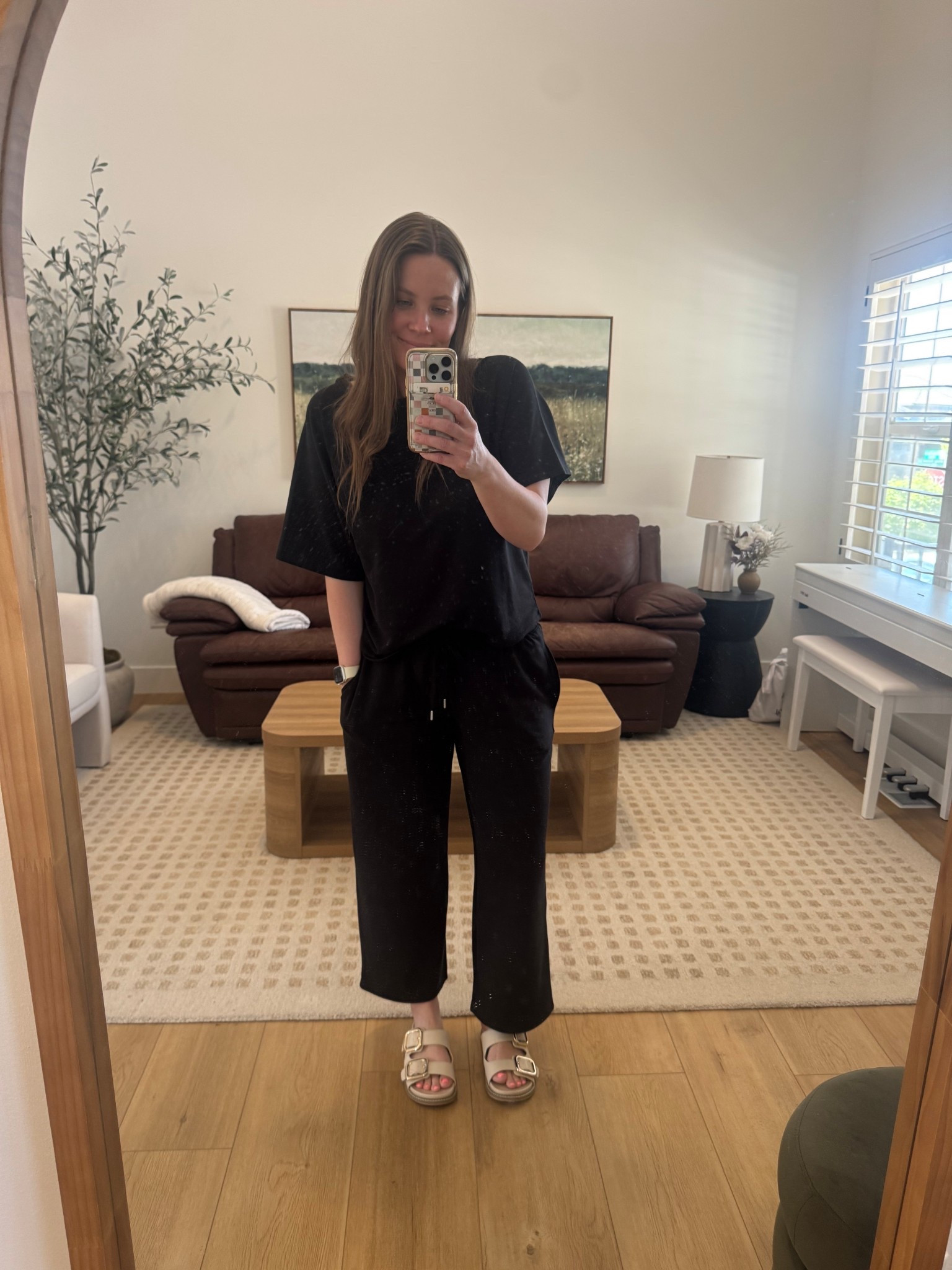 Another day, another set perfect for postpartum! 

#LTKFamily #LTKBaby