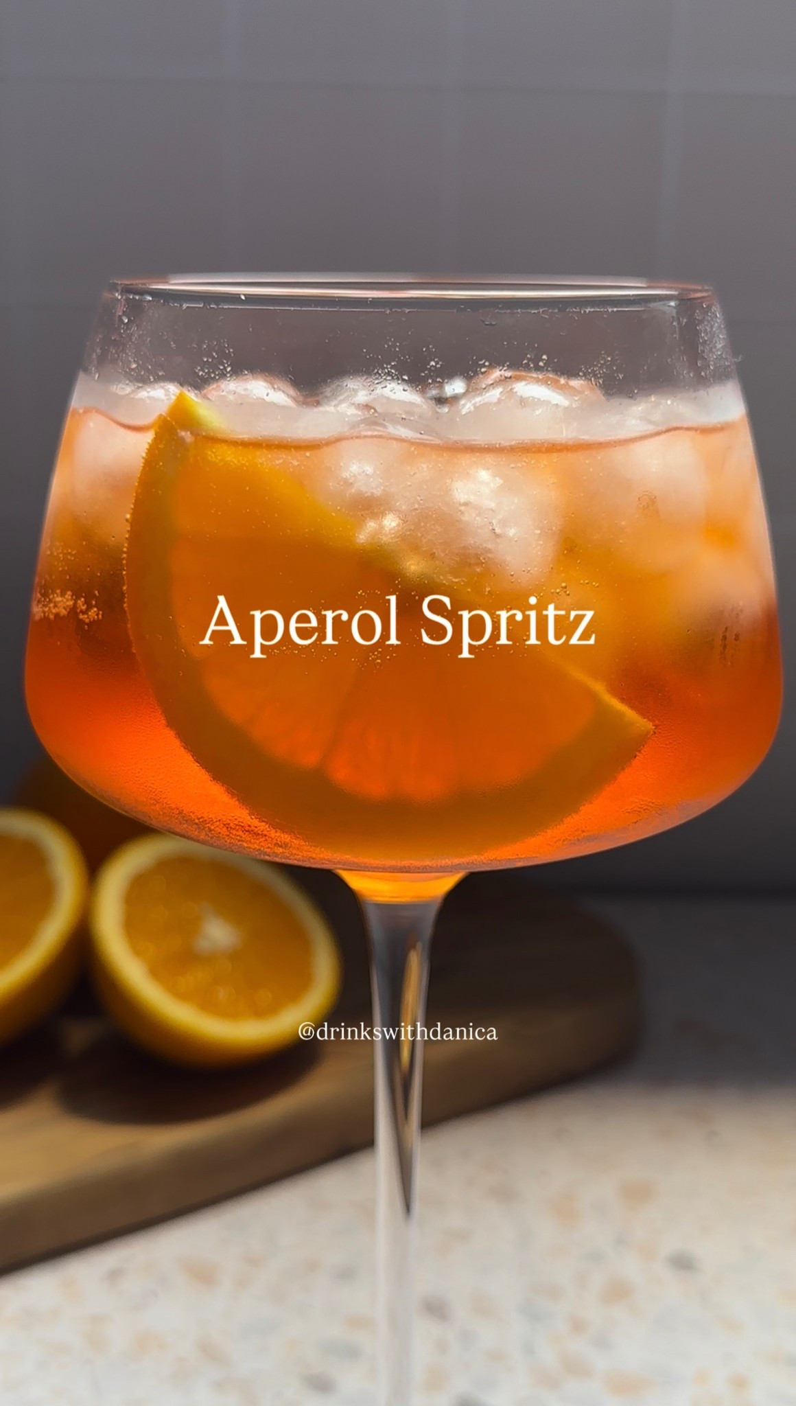 Aperol Spritz

Follow me on instagram and TikTok @drinkswithdanica for this recipe and more 