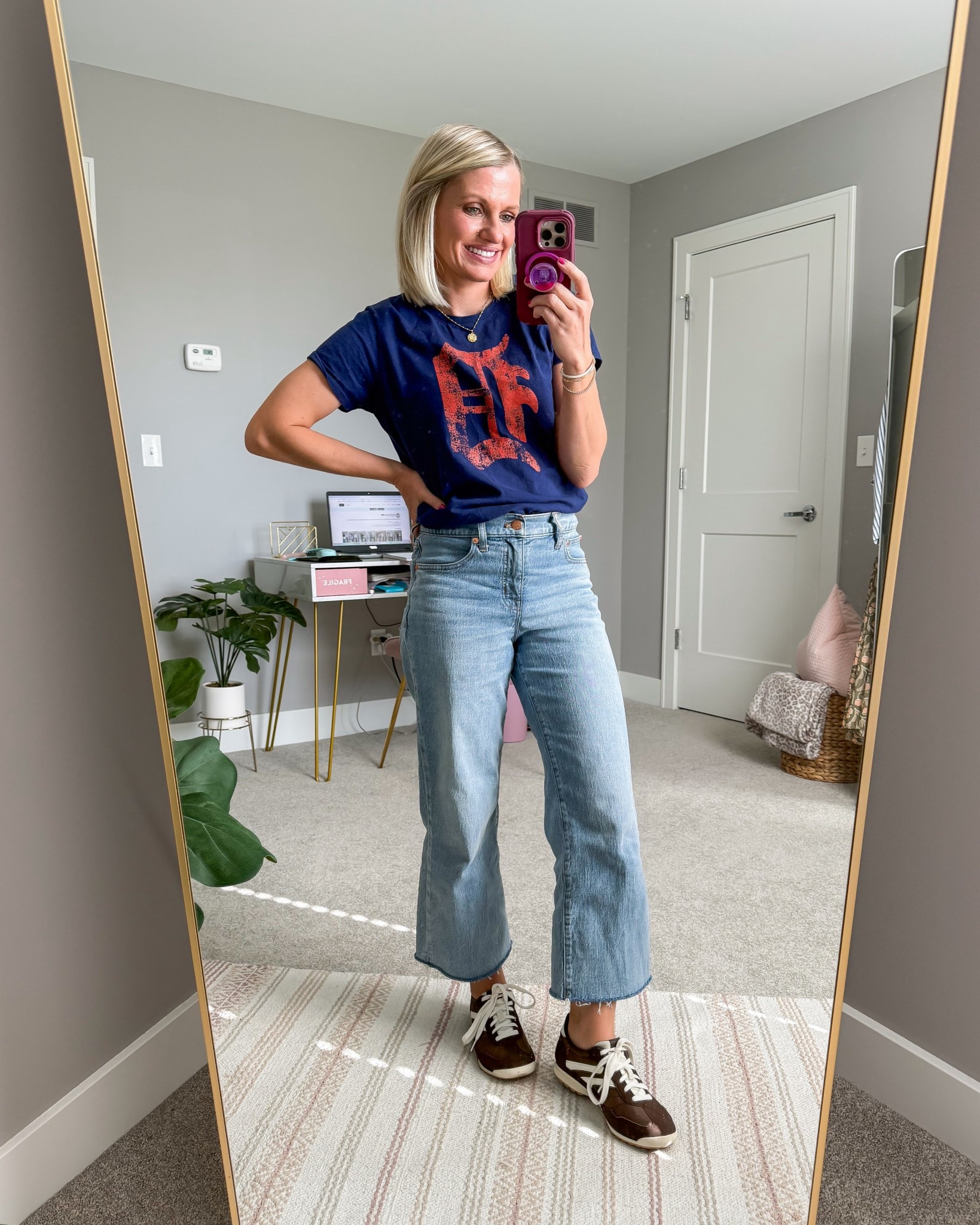 What I wore this week! 
Top- linked similar 
Jeans- 25/petite

#LTKFindsUnder100 #LTKStyleTip #LTKPetite