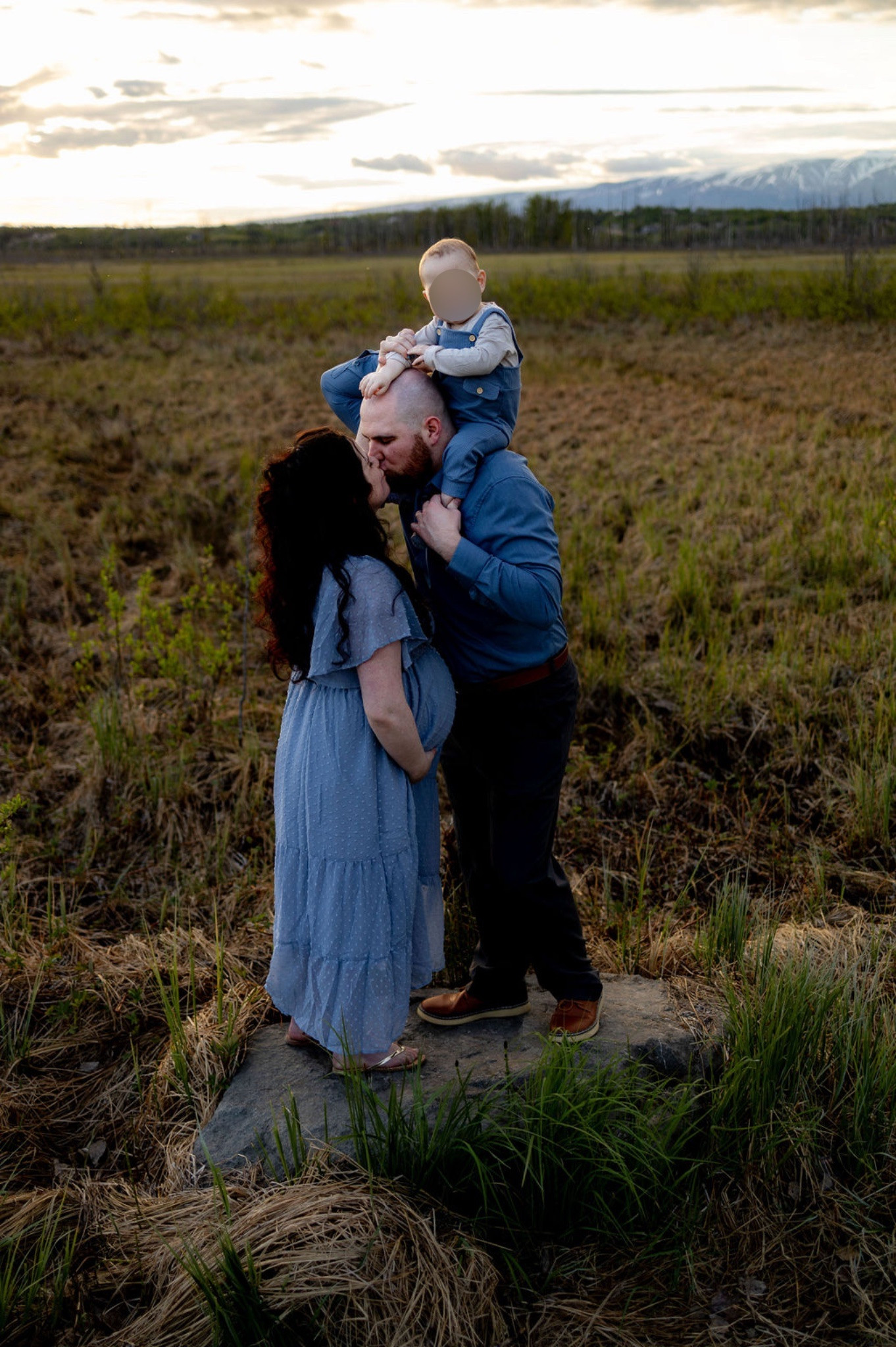 Maternity dress | pregnant dress | pregnancy dress | Maternity outfit | pregnant outfit | pregnancy outfit | Maternity | bump | pregnant | pregnancy | bump friendly | blue dress | maternity photoshoot 

#LTKFindsUnder50 #LTKFamily #LTKBump