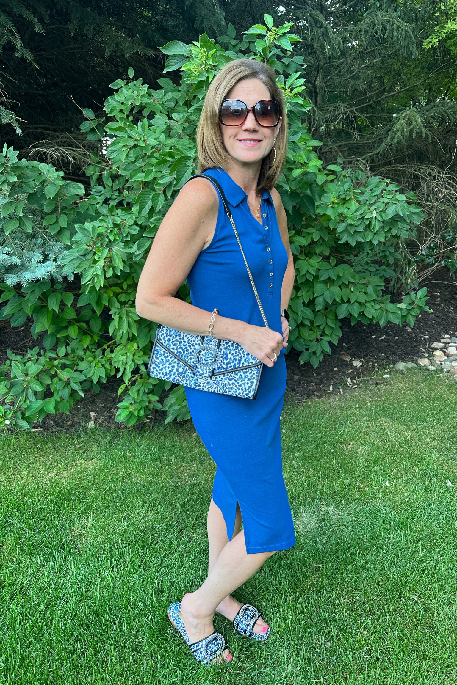  Fall Outfit 

This casual polo dress is perfect for the office or a special occasion. So incredibly comfortable. I am wearing a size S. Love the leopard accessories with it! This purse can be used as a clutch or a crossbody. Beautiful beading and design on the clasp! The shoes match the purse too! 
#LTKover40
#LTKbeauty
#LTKSeasonal
#LTKFind
#LTKFind
#LTKworkwear
#LTKtravel
#LTKwedding 


work attire, polo dress, Reema polo dress, Lilly Pulitzer, work outfit, navy dress, purse, flats, sunglasses, office attire, office clothing, accessories, clutch, Benton clutch, crossbody clutch, Dayna sandals, sandals, leopard sandals, leopard clutch, special occasion dress, wedding guest attire, 

#LTKstyletip #LTKshoecrush #LTKitbag