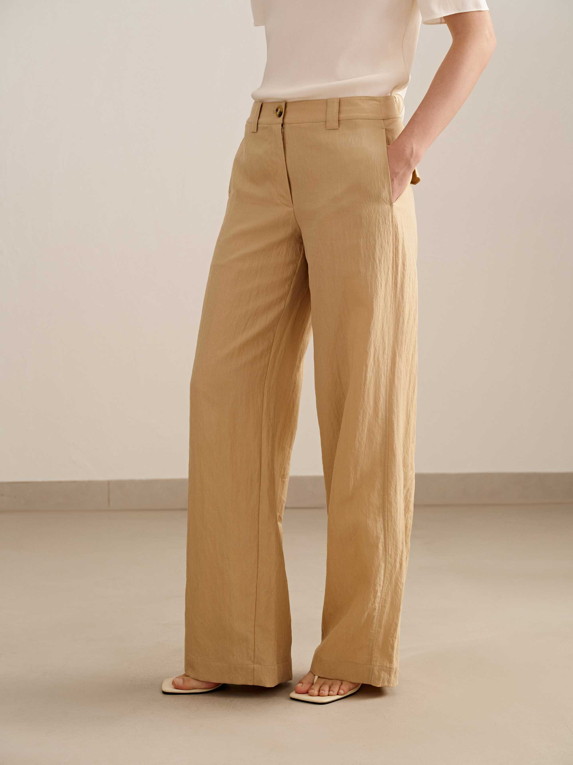Low-Rise Trousers | NEIWAI