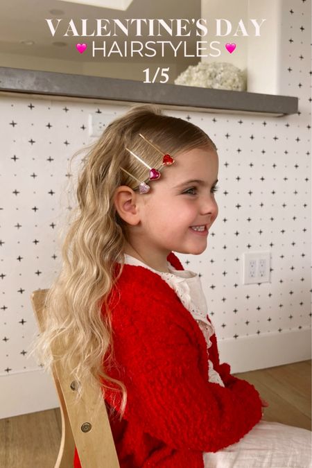 Cute Valentine’s Day hairstyle 