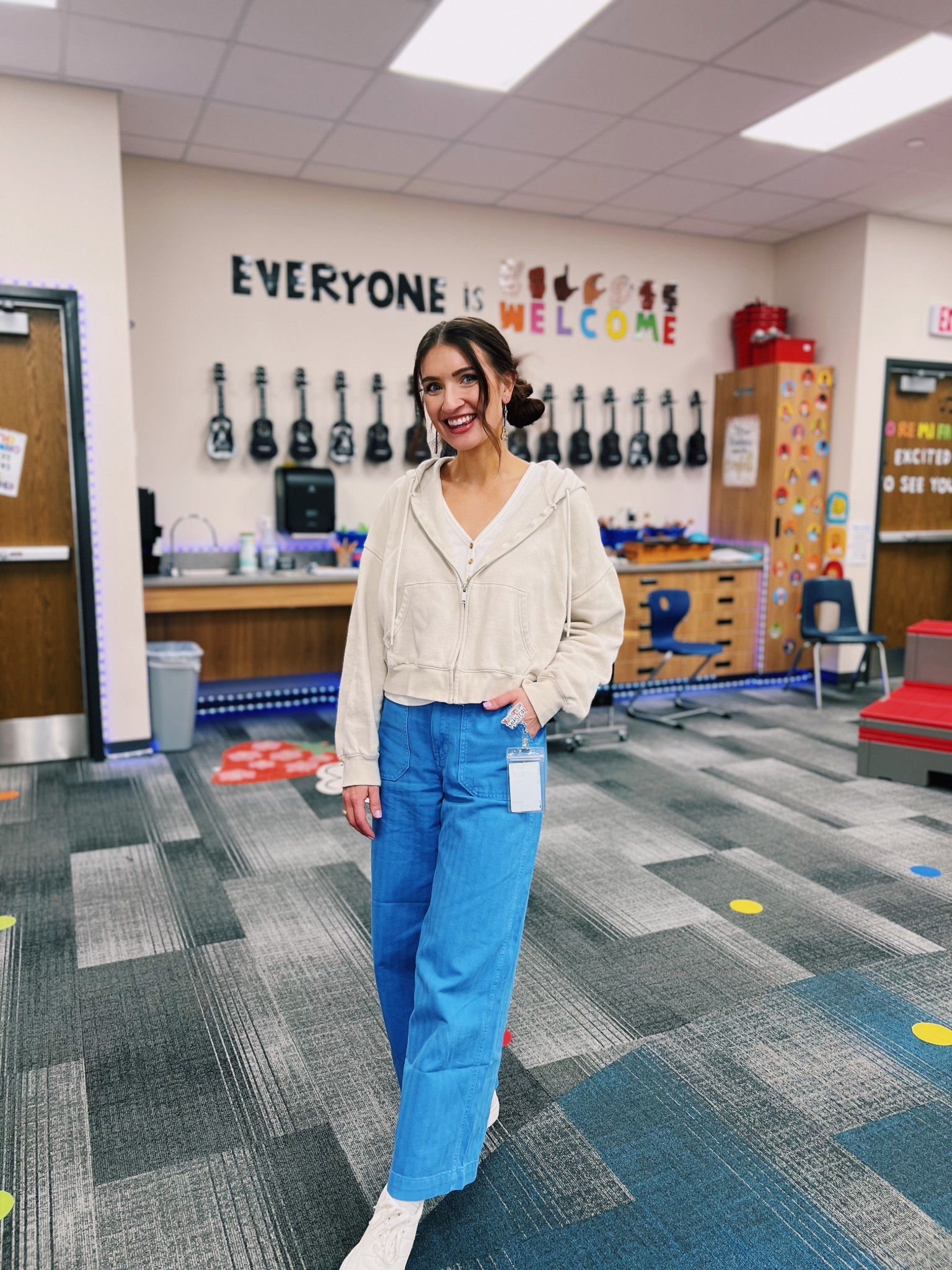 Music teacher outfit of the day! 💙🎶

#LTKSeasonal #LTKStyleTip