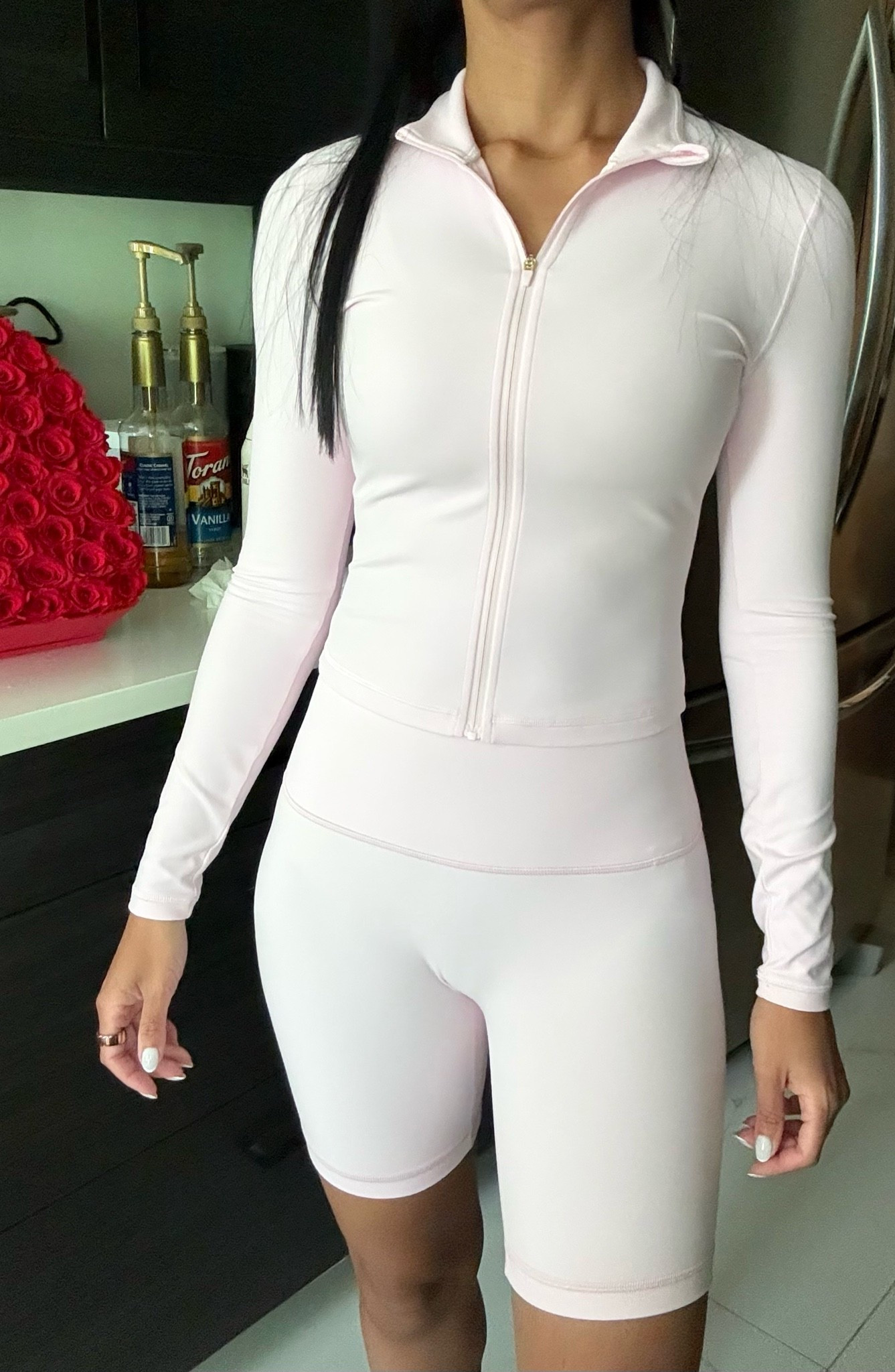 @Aritzia butter cheeky 7” short & zip up in villa pink. 🤍 

emi jay claw clip, Pilates, yoga, athleisure, lounge, petite.

#LTKSaleAlert #LTKActive #LTKPetite