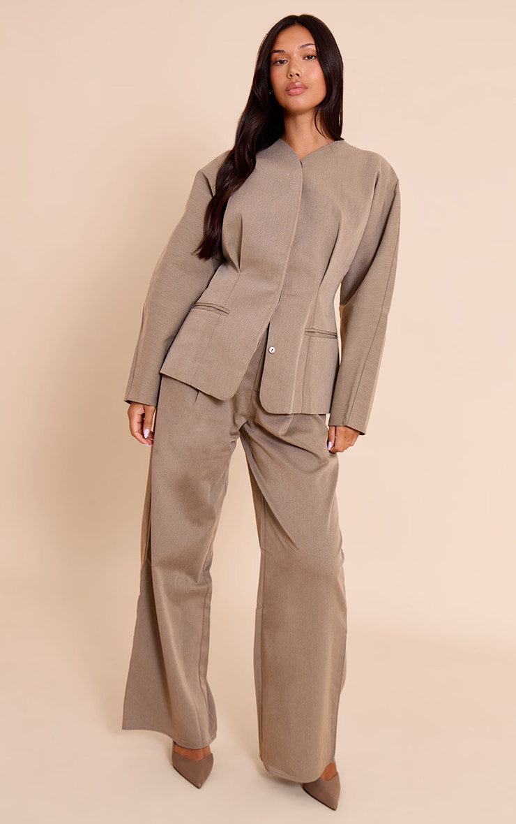 Grey Premium Woven Tailored Wide Leg Pleated Trousers | PrettyLittleThing UK