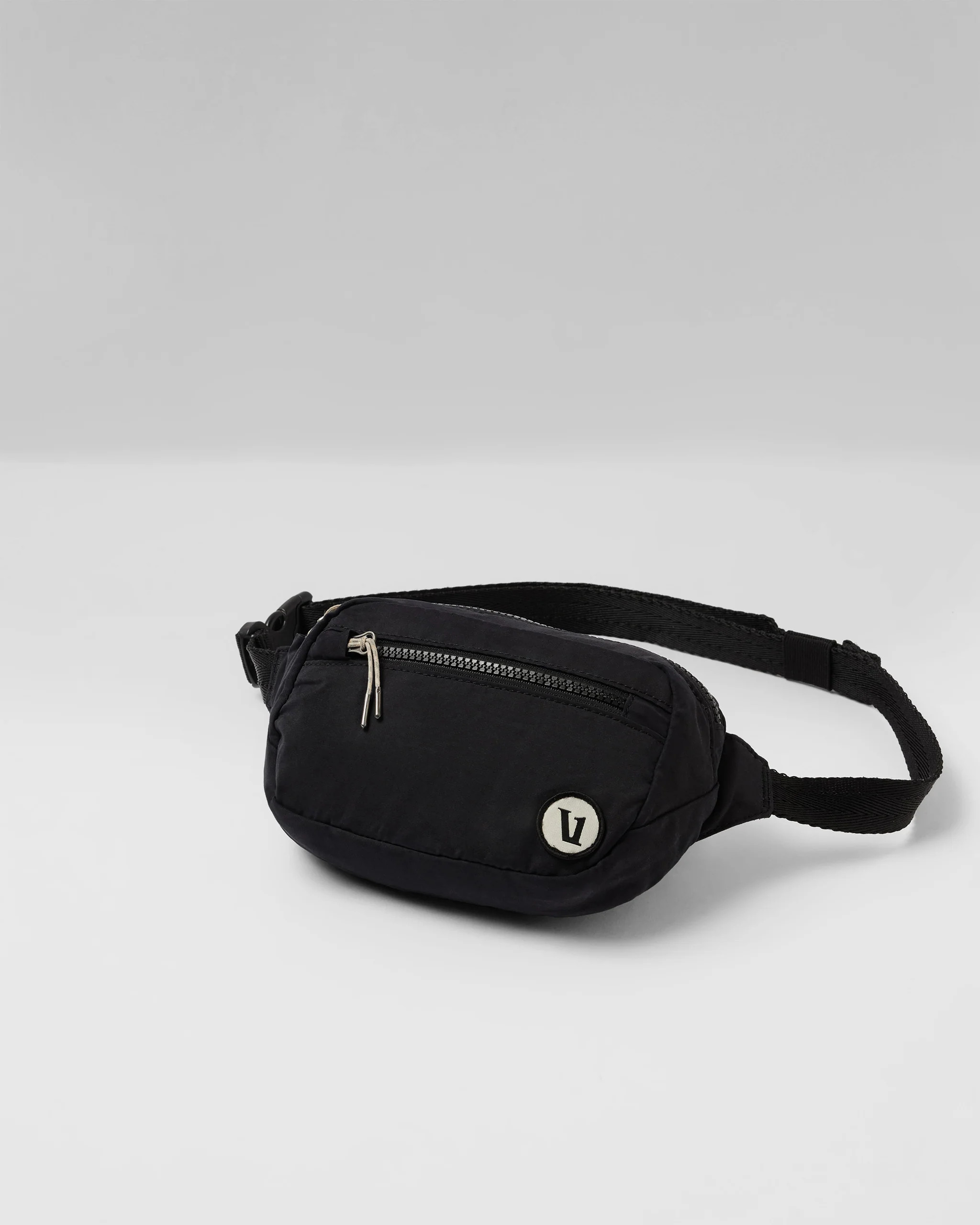 Vuori Hip Pack | Black Hip Pack | Vuori Clothing | Vuori Clothing (US & Canada)