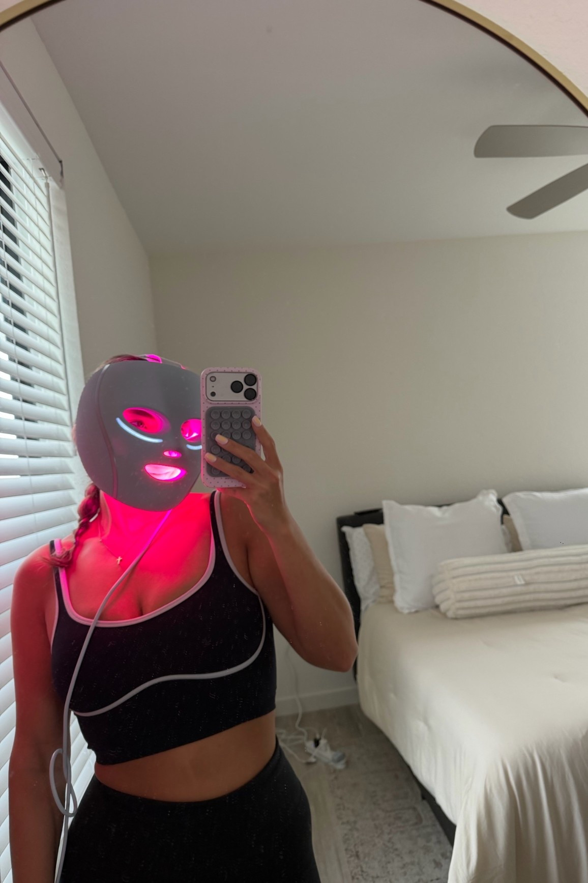 June reset mode: ON ✨🤍

Making time for small habits that make a big difference. This Shark Beauty LED face mask has become my favorite way to unwind while working on that summer glow. 🌟

#LTKBeauty #JuneReset #SelfCare