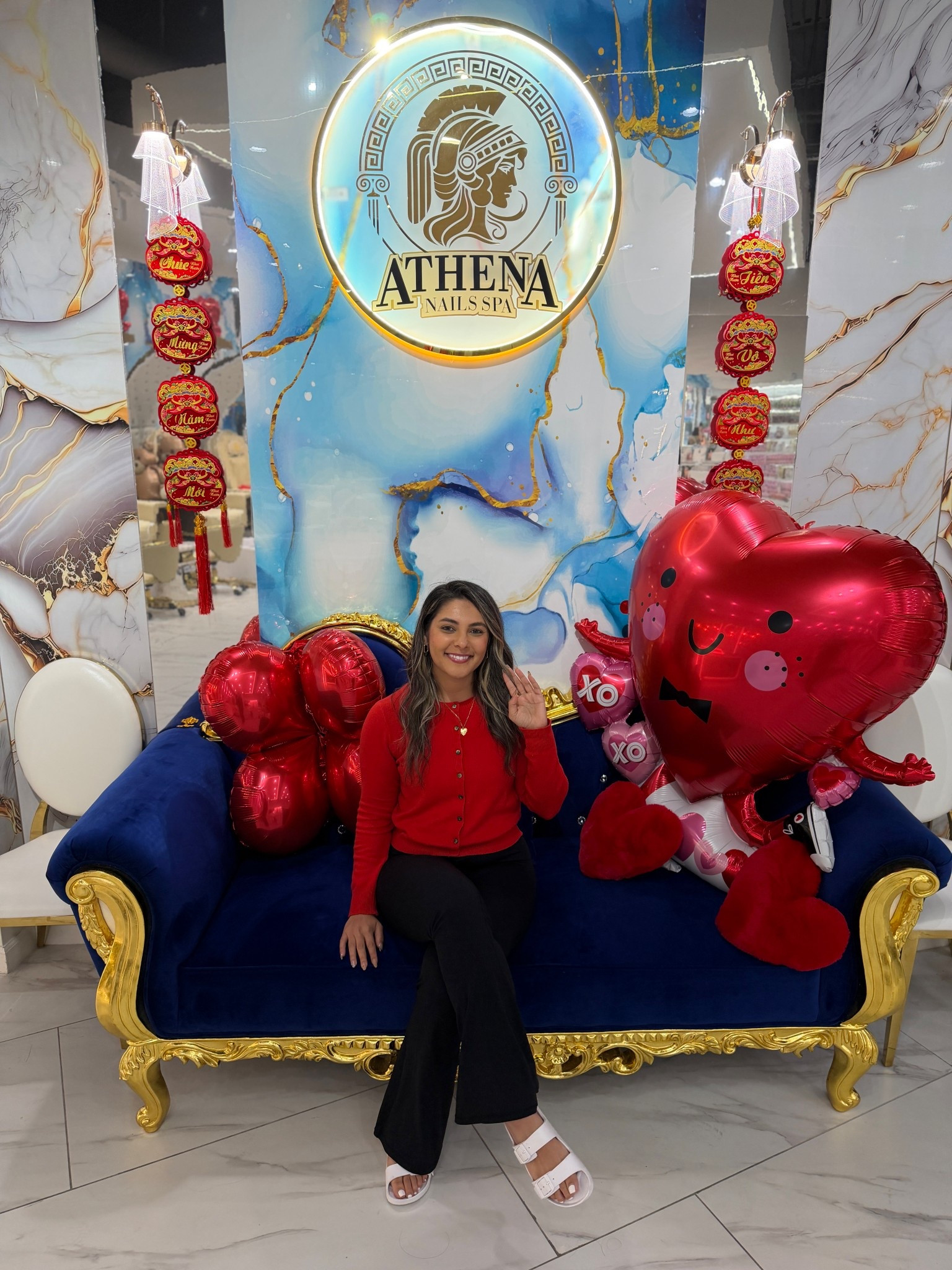 Cute Valentine’s Day casual outfit 

Red cardigan from old navy 
Flare leggings from Amazon 

#LTKootd #LTKValentine