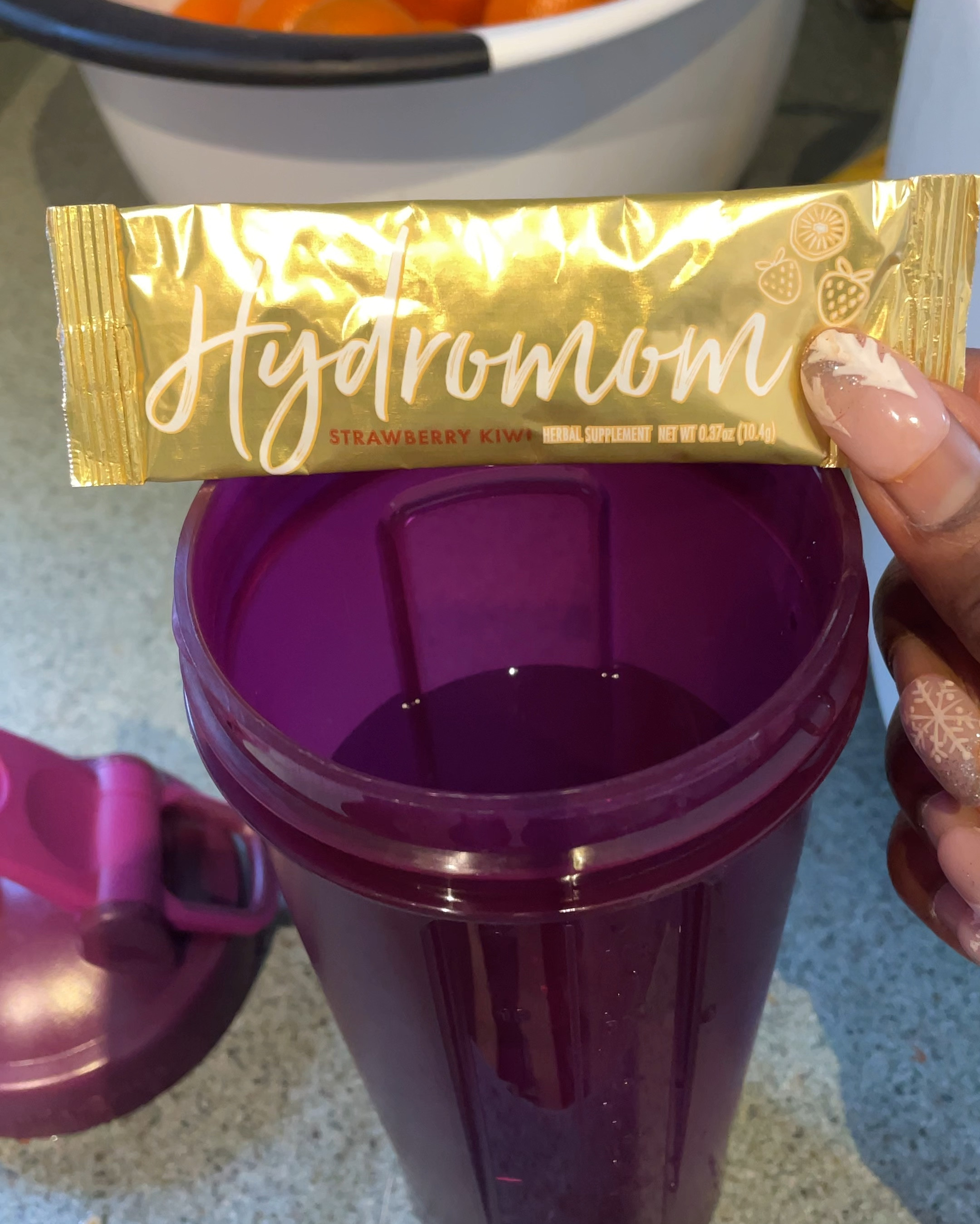 Love this hydration packet that’s specifically for pregnancy and postpartum to keep baby and me hydrated ❤️ #hydration #pregnancy #momlife #mom

#LTKBump #LTKBaby #LTKFitness