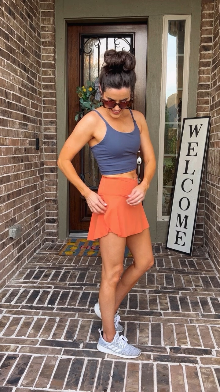 XS in both 

#LTKunder50 #LTKfit #LTKtravel