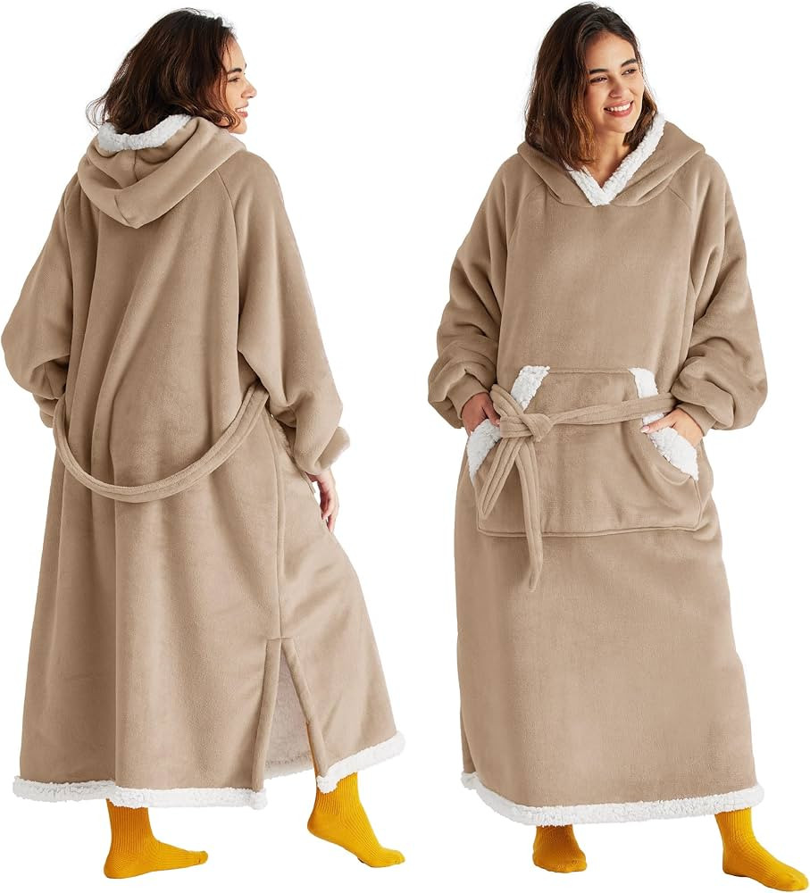 Bedsure Wearable Blanket Hoodie Women - Long Sherpa Hooded Blanket for Adult Warm Cozy Blanket Sw... | Amazon (US)