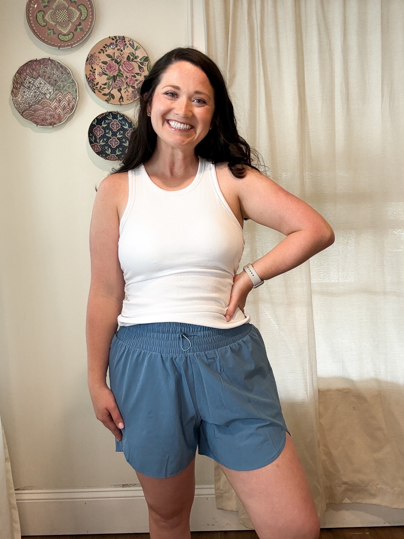 Summer mom outfit ideas 