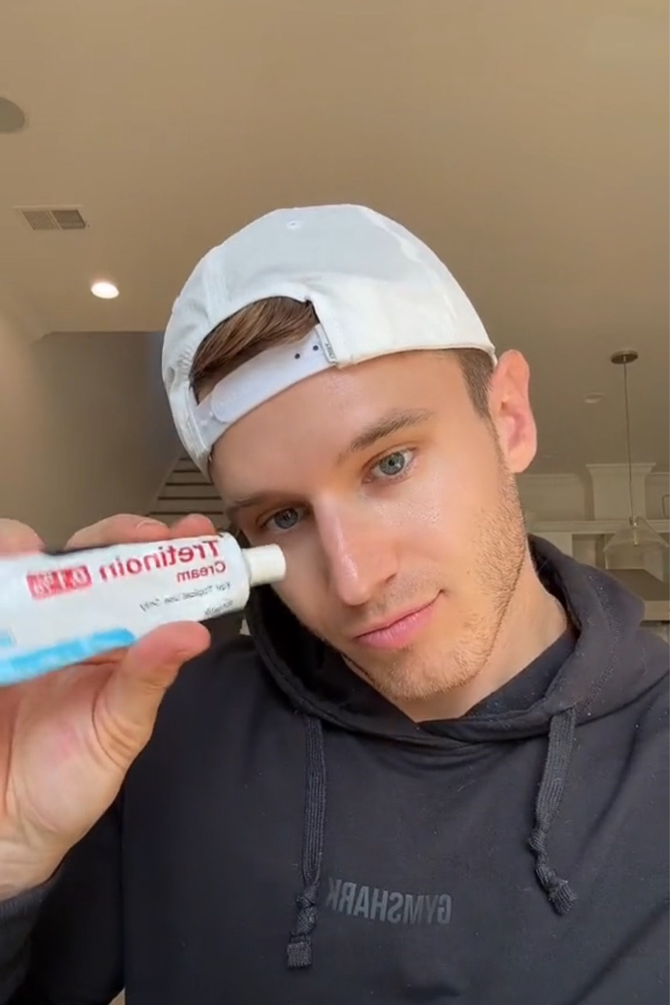 4 products go reduce the appearance of big pores ✅

#LTKbeauty #LTKmens