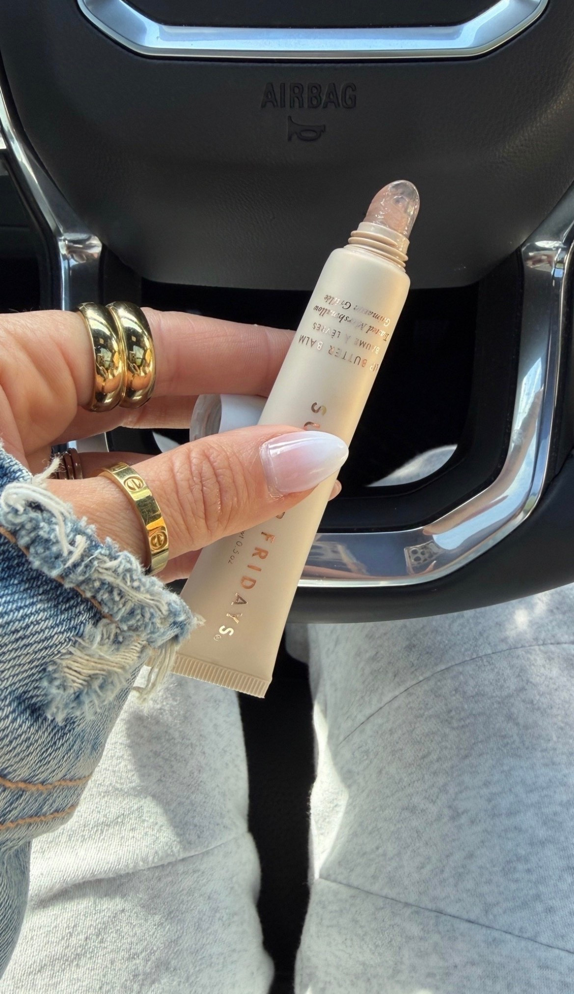 New summer Fridays toasted marshmallow. Lip gloss. Lip combo.

#LTKselfcare #LTKmomlife #LTKBeauty